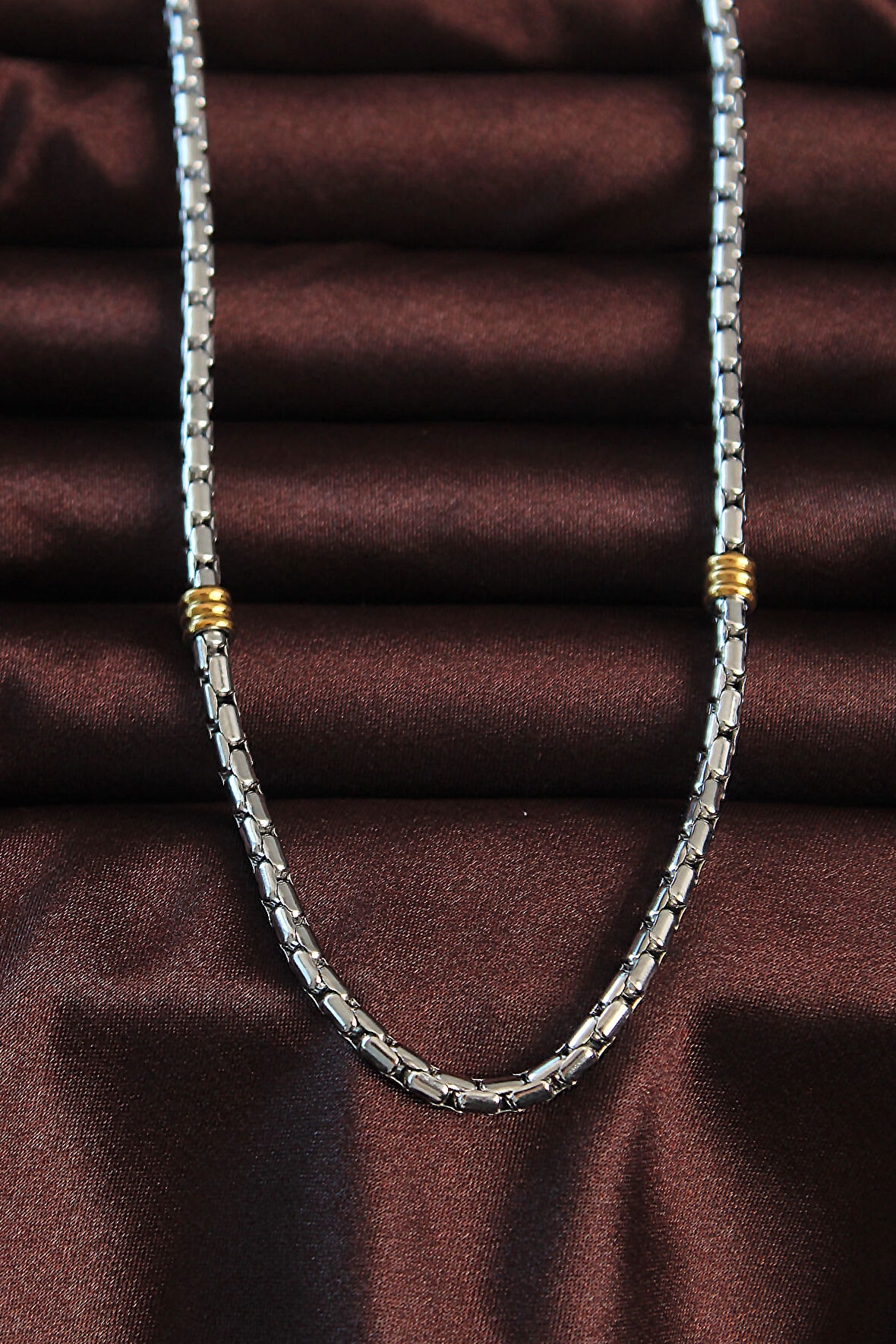 STİLLOVE 316L Çelik Gümüş Renk Parçalı Gold Detay Spiga Kolye