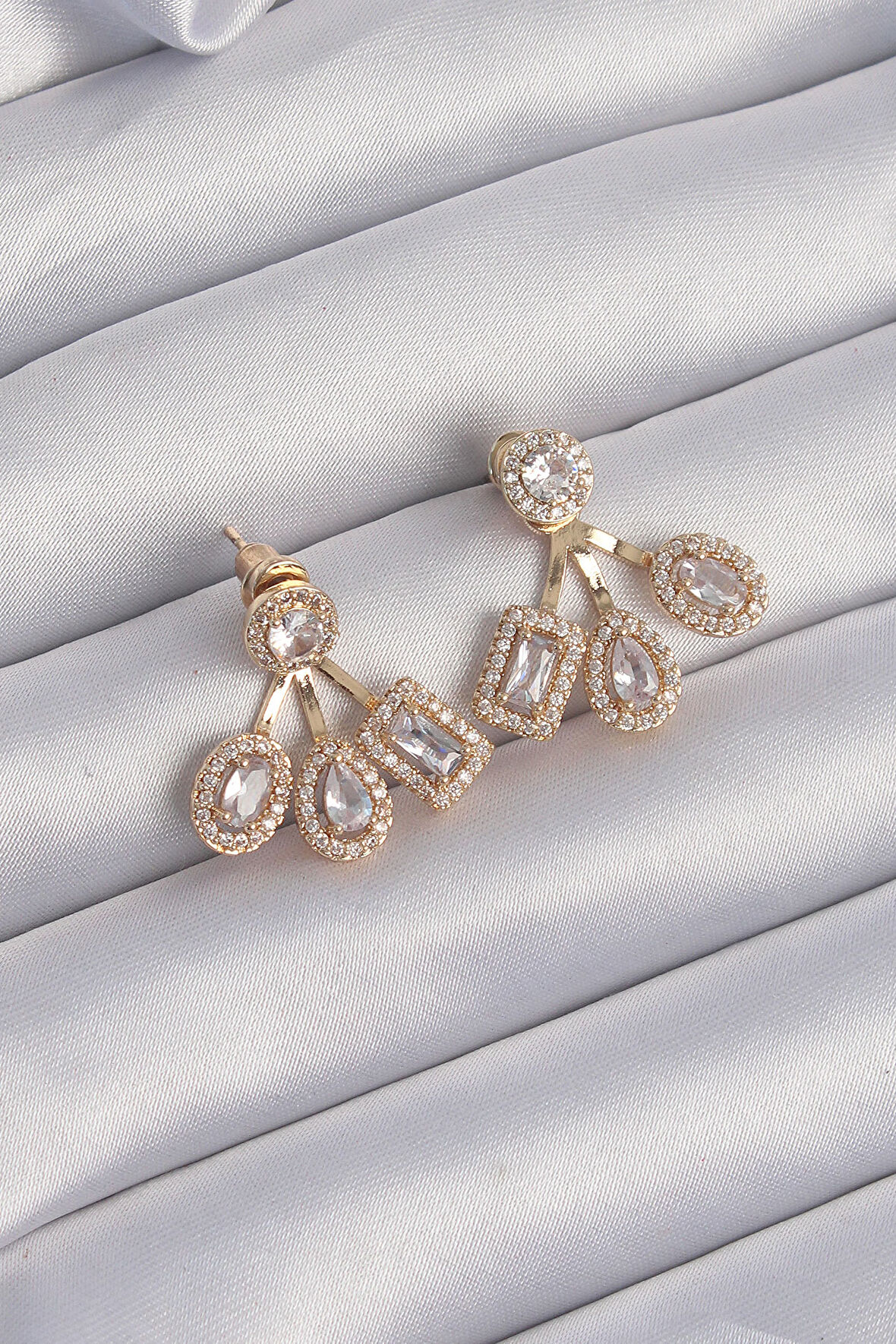 STİLLOVE Pirinç Gold Renk Zirkon Taşlı Geometrik Model Küpe