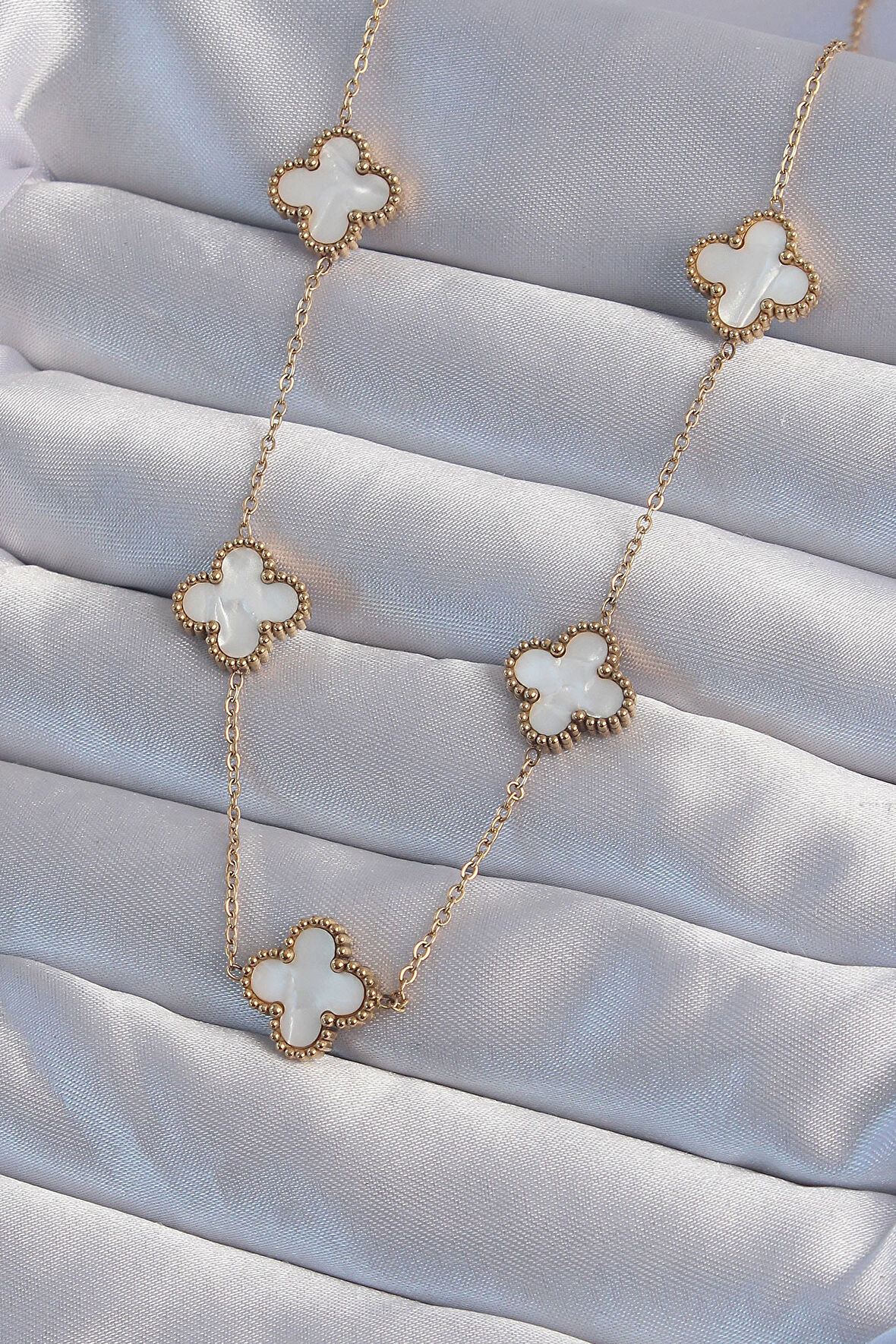 STİLLOVE 316L Çelik Gold Renk Beyaz Sedefli Yonca Kolye