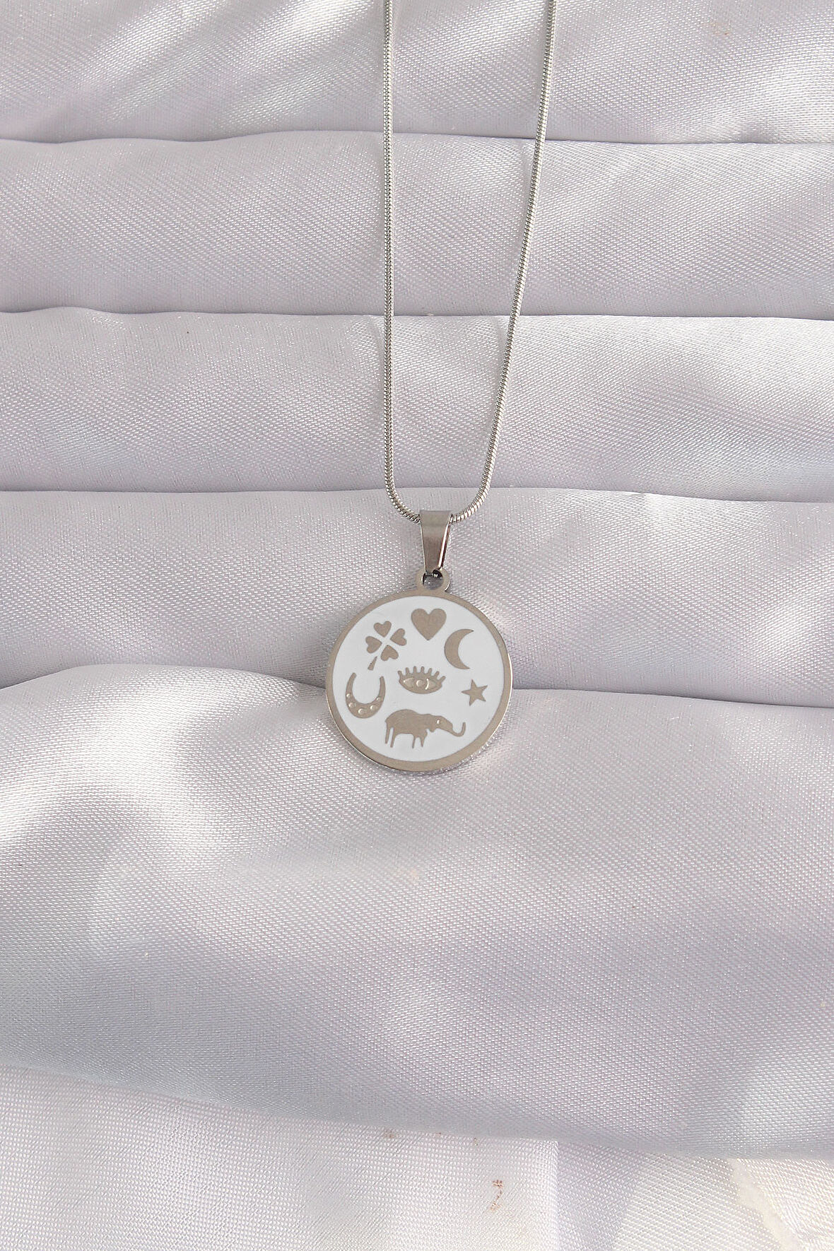 STİLLOVE 316L Çelik Gümüş Renk Beyaz Mineli Karışık Figürlü Tarot Kolye