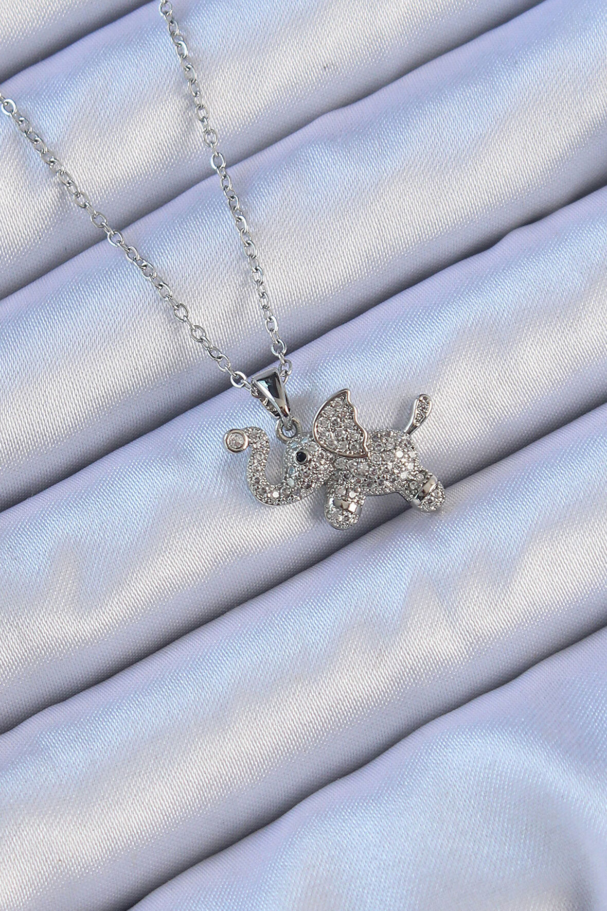 STİLLOVE 316L Çelik Zincir Gümüş Renk Zirkon Taşlı Fil Kolye