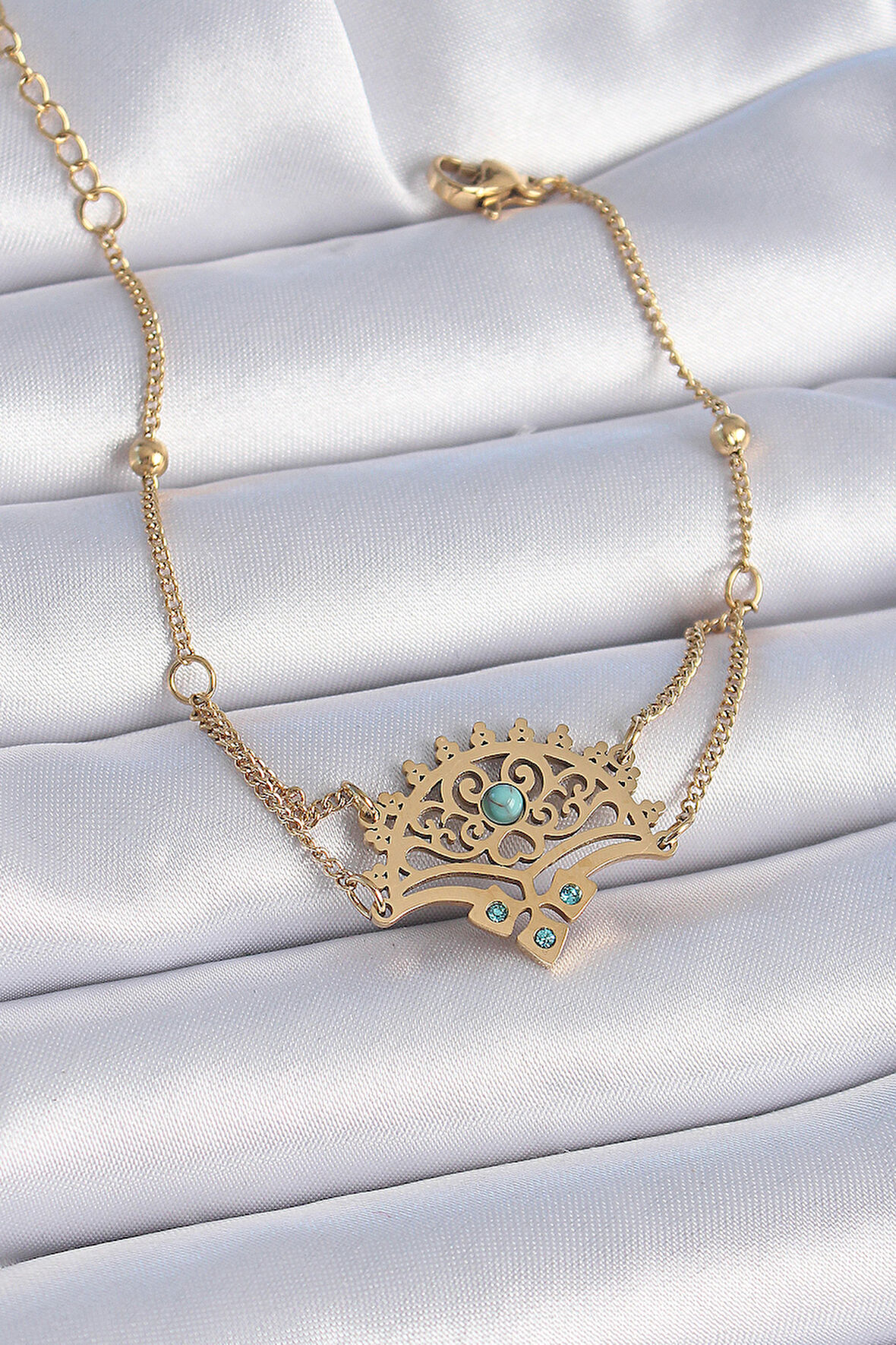 STİLLOVE 316L Çelik Gold Renk Mavi Taşlı Etnik Desen Kadın Bileklik