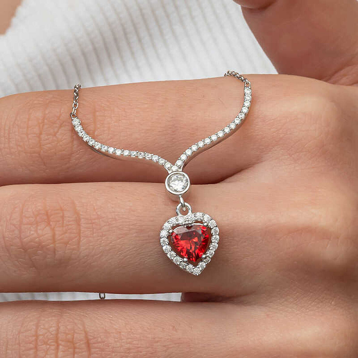 STİLLOVE Gümüş Kırmızı Zirkon Taşlı Kalp Kadın Kolye