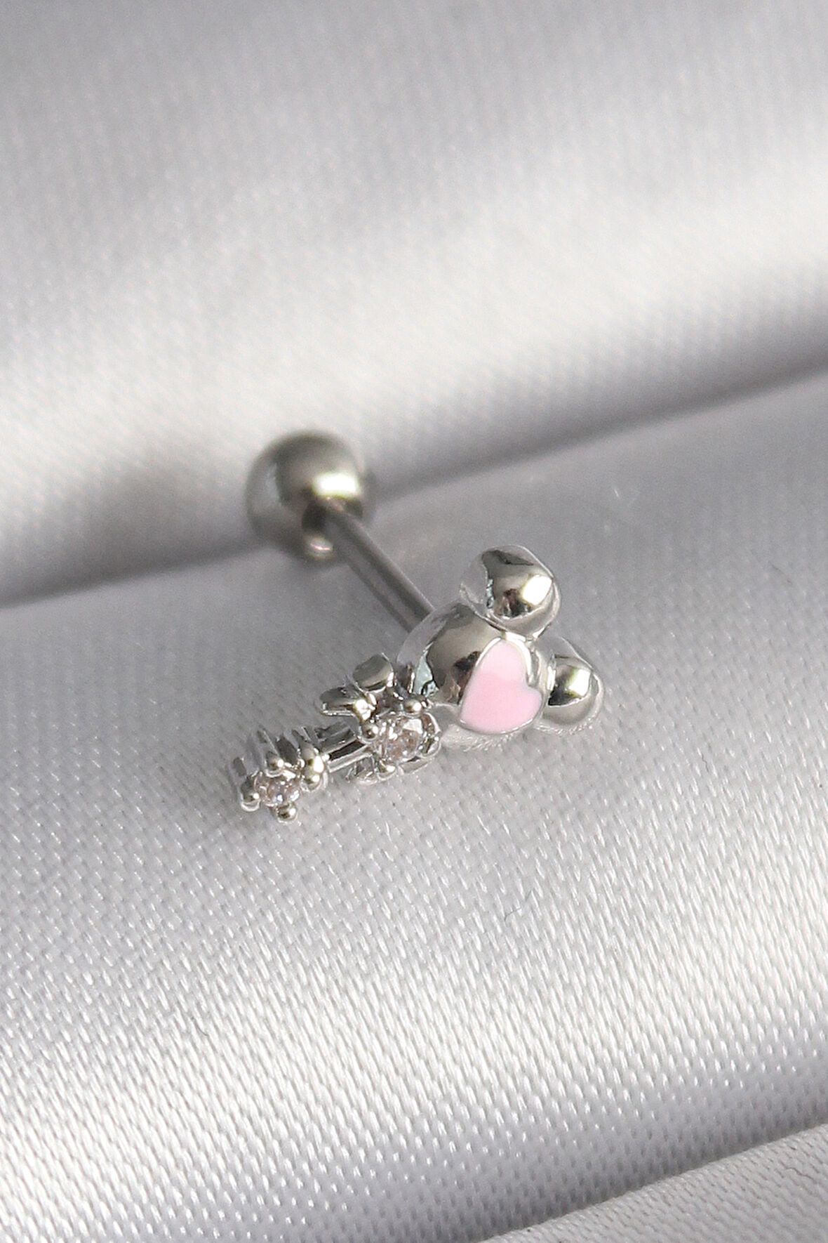 STİLLOVE 316L Çelik Gümüş Renk Zirkon Taş Detay Pembe Kalp İşleme Tragus Piercing