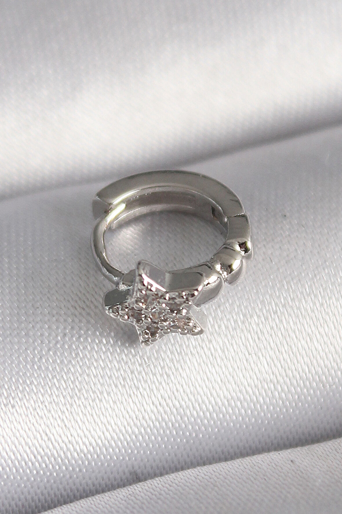 STİLLOVE 316L Çelik Gümüş Renk Zirkon Taşlı Yıldız Model Tragus Piercing