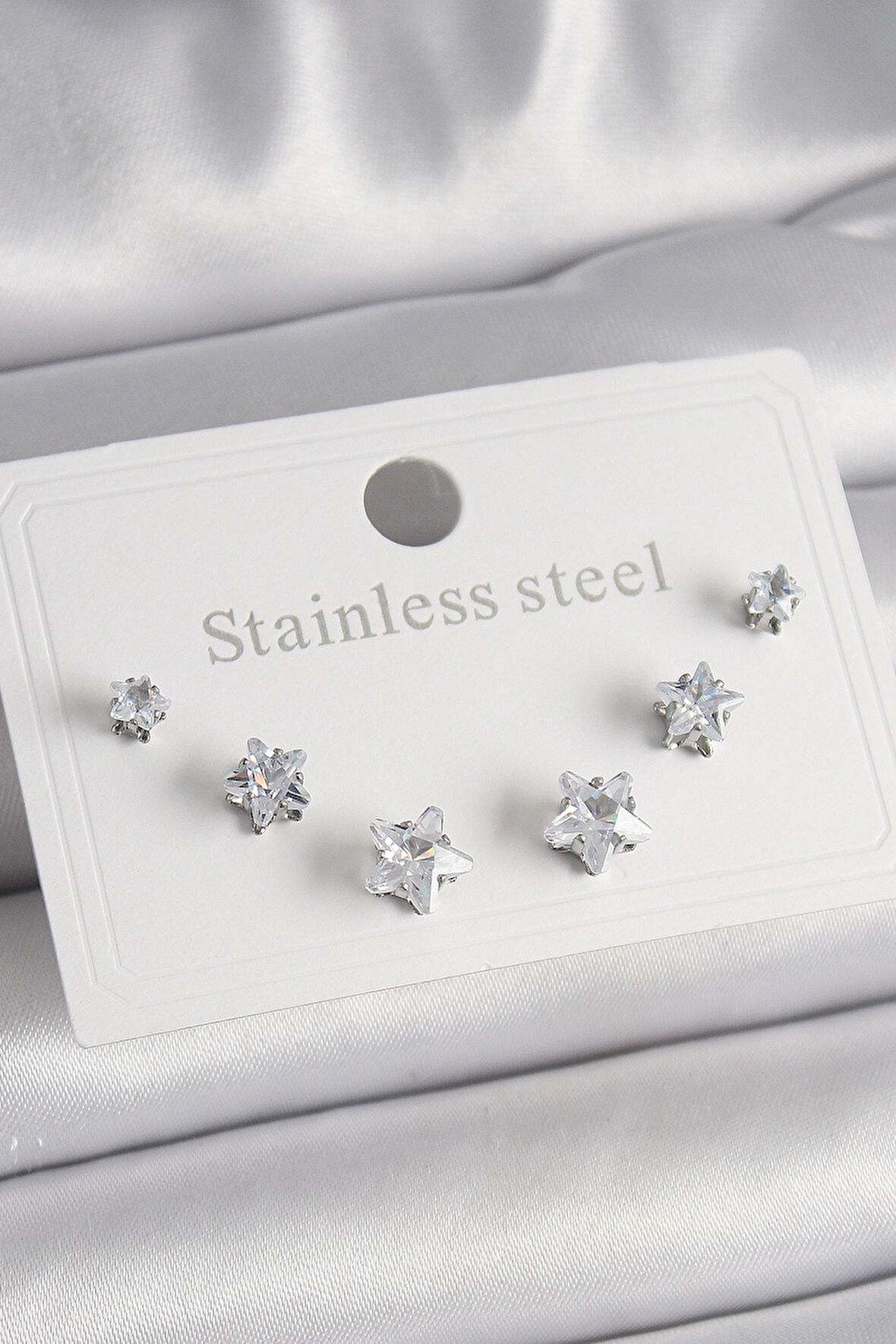 STİLLOVE 316L Çelik Gümüş Renk Zirkon Taşlı Yıldız Model Kadın Küpe Seti