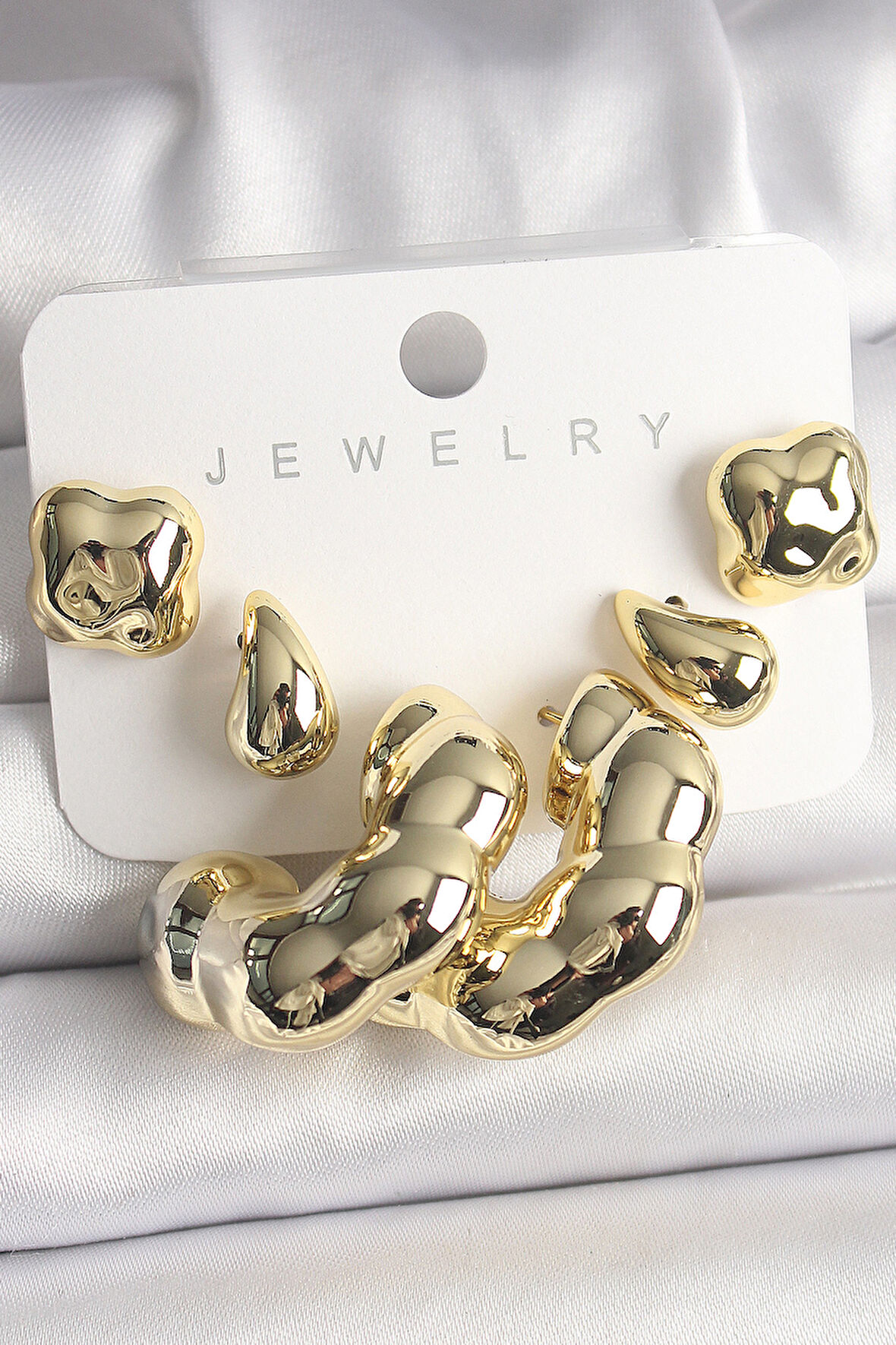 STİLLOVE Gold Renk Yonca Damla Halka Model CCB Plastik Kadın Küpe Seti