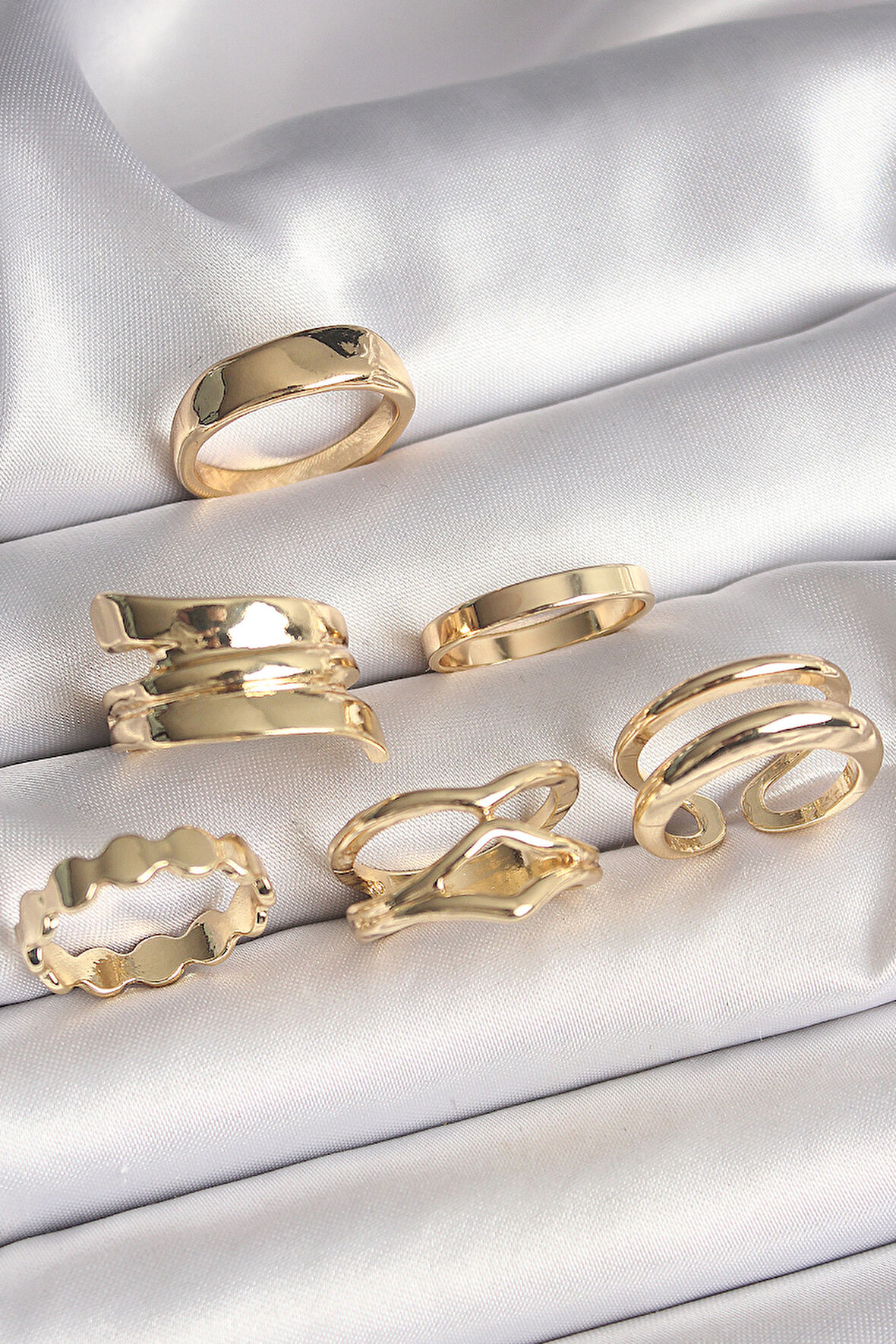 STİLLOVE Pirinç Gold Renk İşlemeli Plaka Model 6'Lı Kadın Yüzük Seti