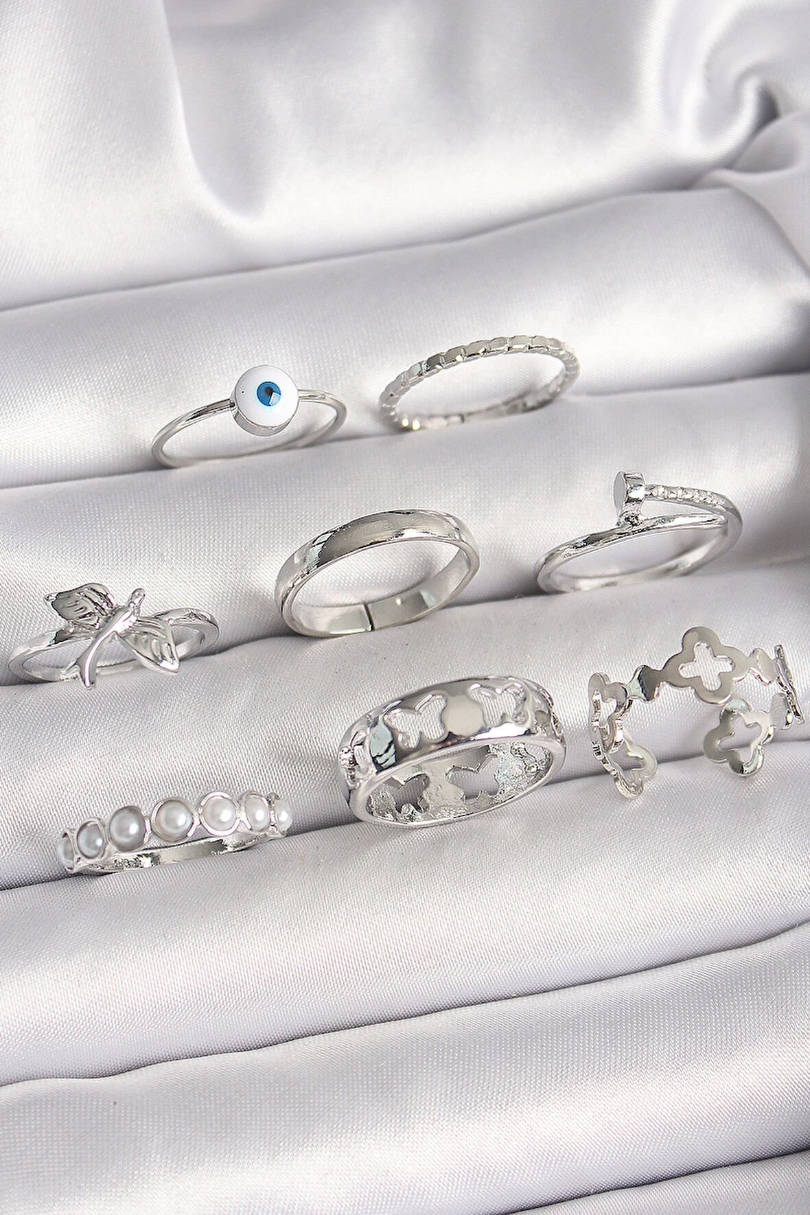 Pirinç Gümüş Renk Nazar Boncuk Detay İncili Kelebek İşlemeli Kadın Yüzük Kombini SL10820