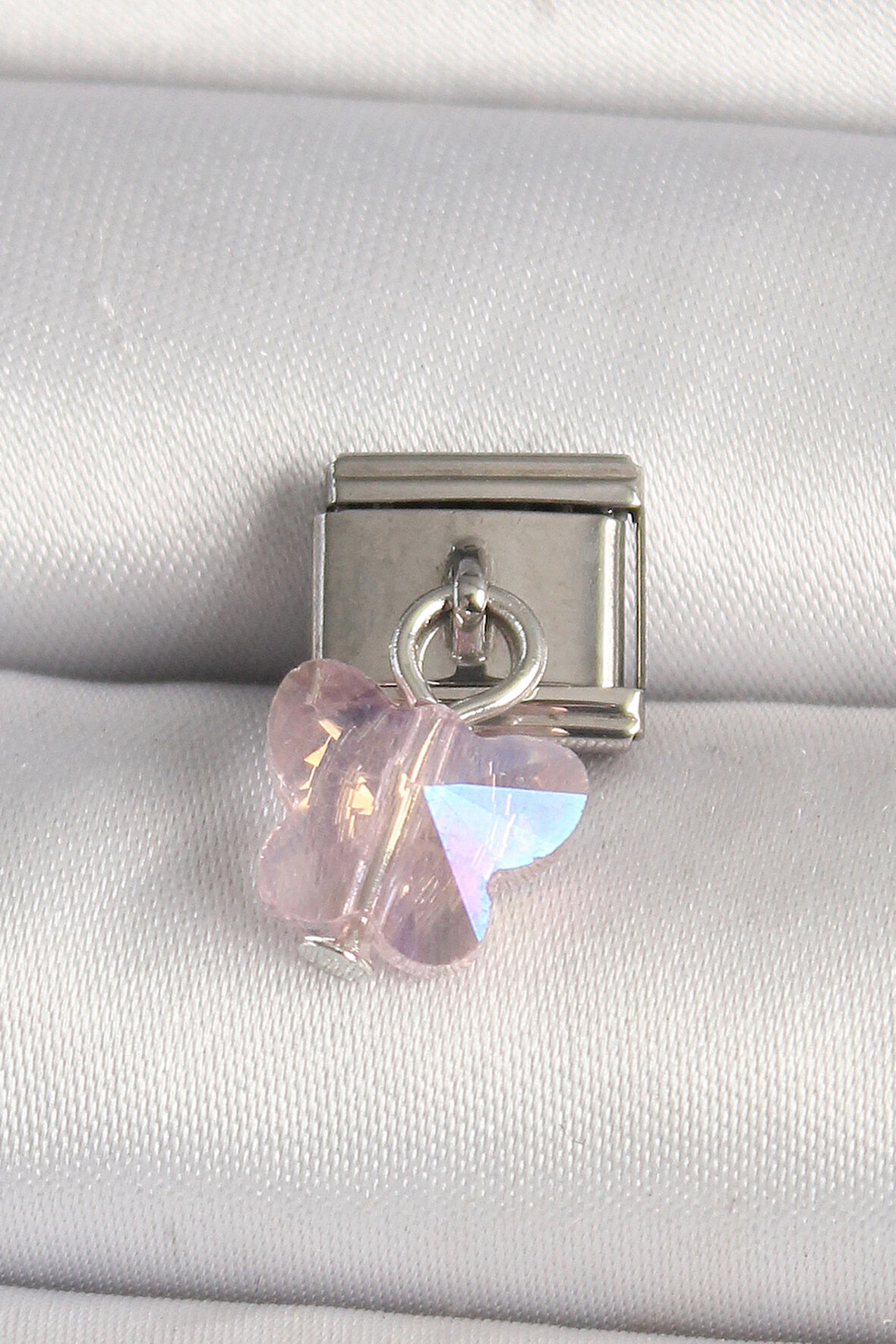 316L Çelik Gümüş Renk Pembe Zirkon Taşlı Kelebek Model Nomination Charm SL11291