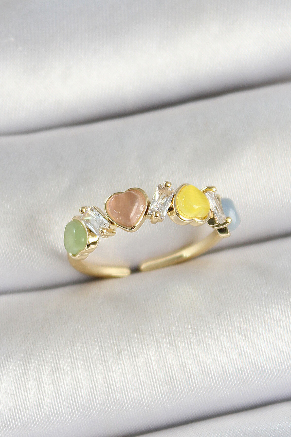 Pirinç Sıralı Kalp Figürlü Zirkon Taşlı Gold Renk Ayarlanabilir Kadın Yüzük SL11983