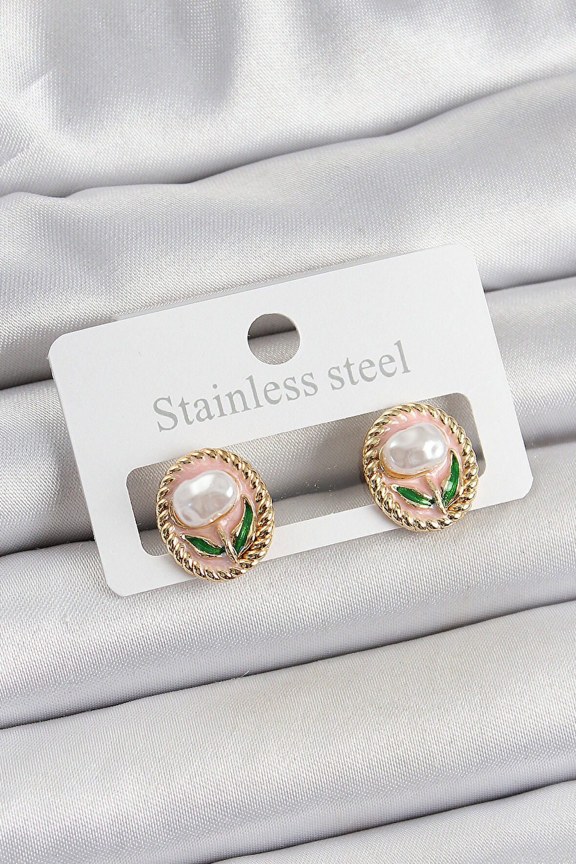 Pirinç Pembe Mineli Lale Figürlü Sanatsal Portre Model Gold Renk Kadın Küpe SL12214