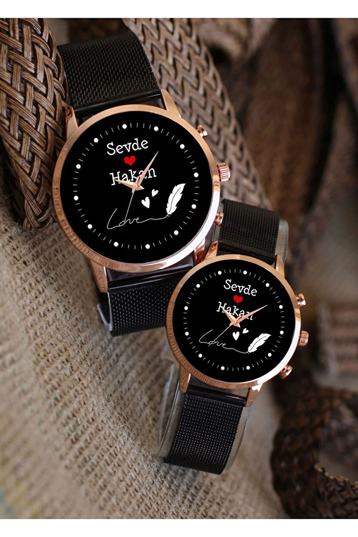 Çift Saatleri Love El Yazısı İsimli ve Tarihli Sevgili Çift Kol Saatleri