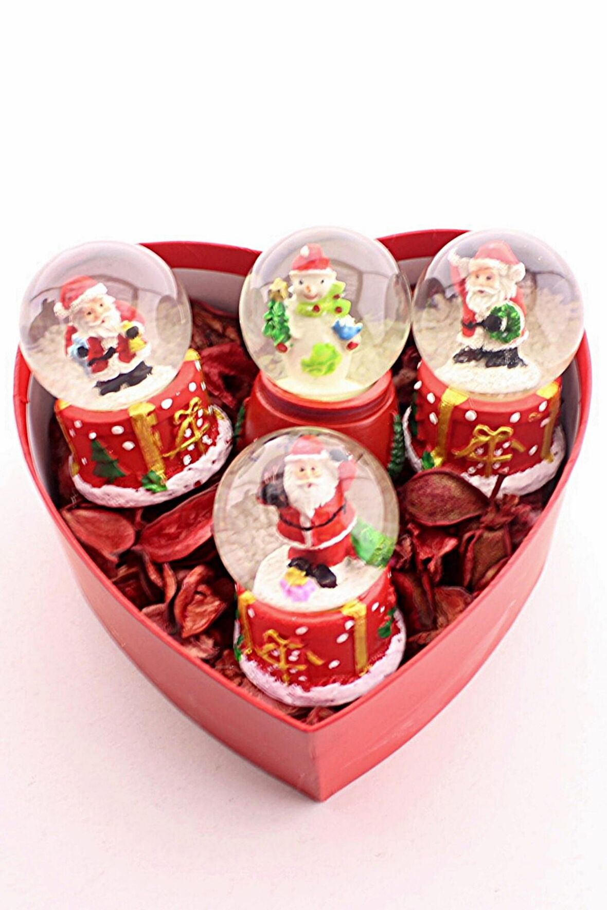 Sevgiliye 2023 Yeni Yıl Hediyesi Özel Kalp Kutu İçinde 4 Adet Mini Noel Baba Kar Küresi 6,5 cm