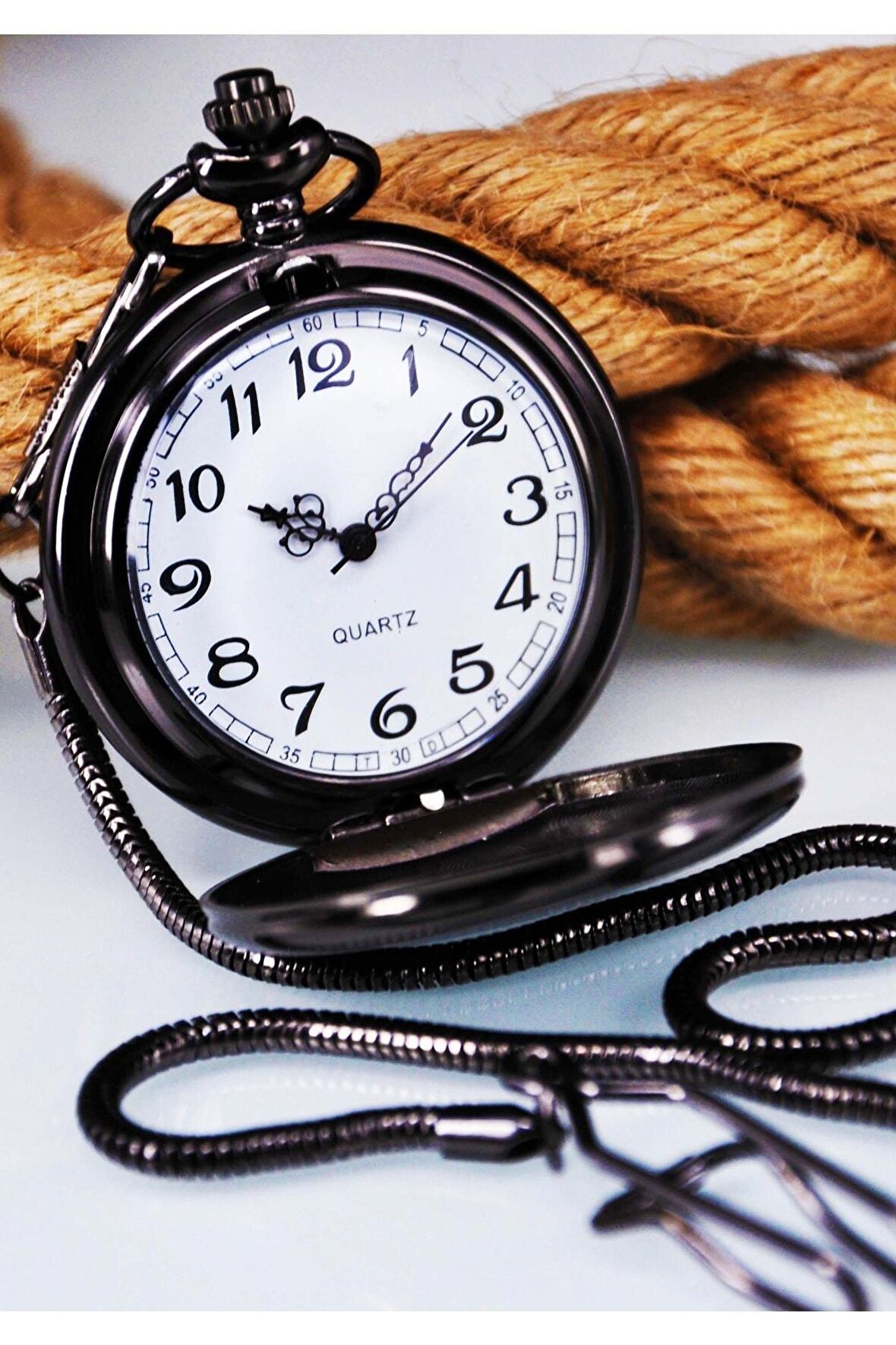 Siyah Renk Erkek Köstekli Cep Saati Su-394