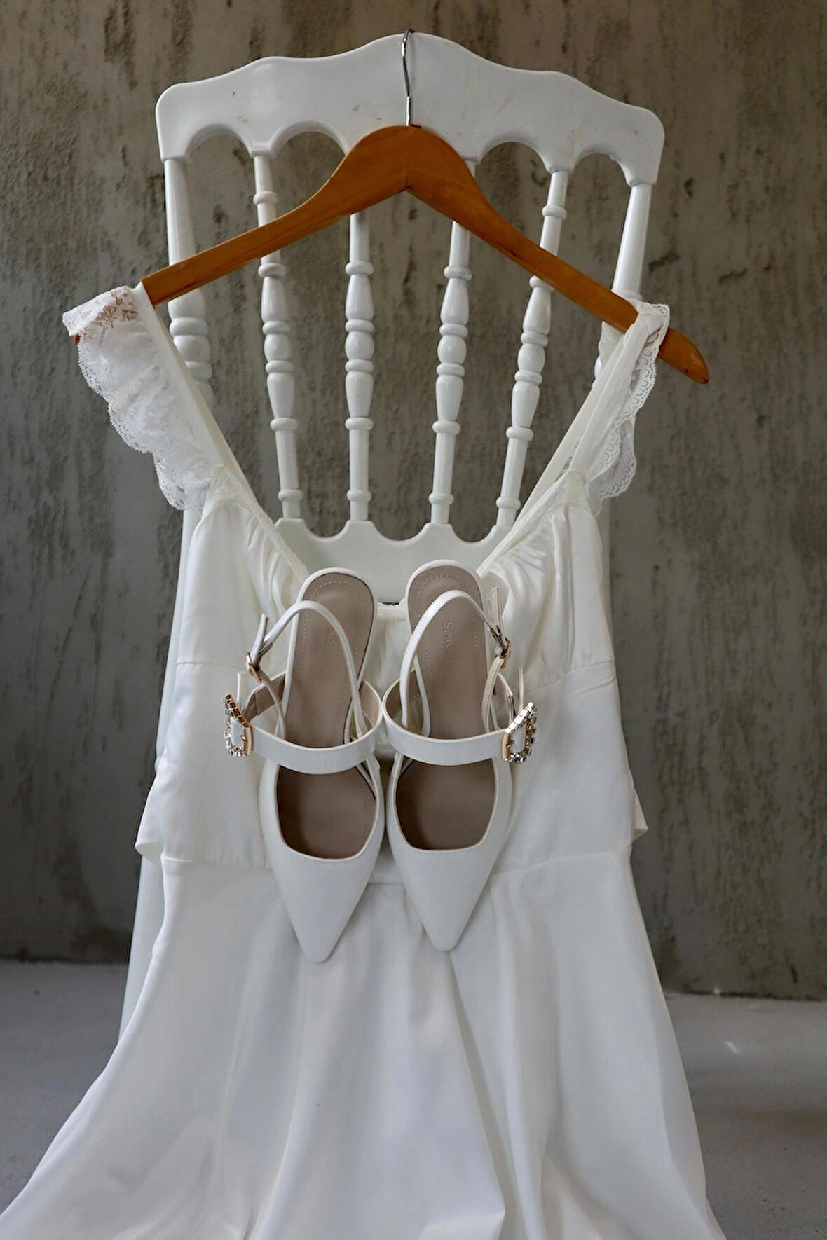 Sue Kısa Topuklu Taş Detaylı Rugan Stiletto