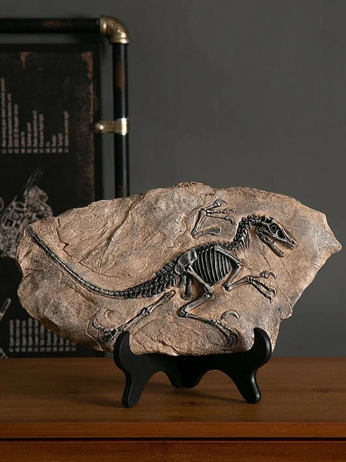 Vintage Dinozor Fosil Reçine Heykeli Retro Tarzda Minyatür Kapalı Alan Dekorasyonu ve Koleksiyon Parçası Eşsiz Hediyelik ve Hatıra Objeleri
