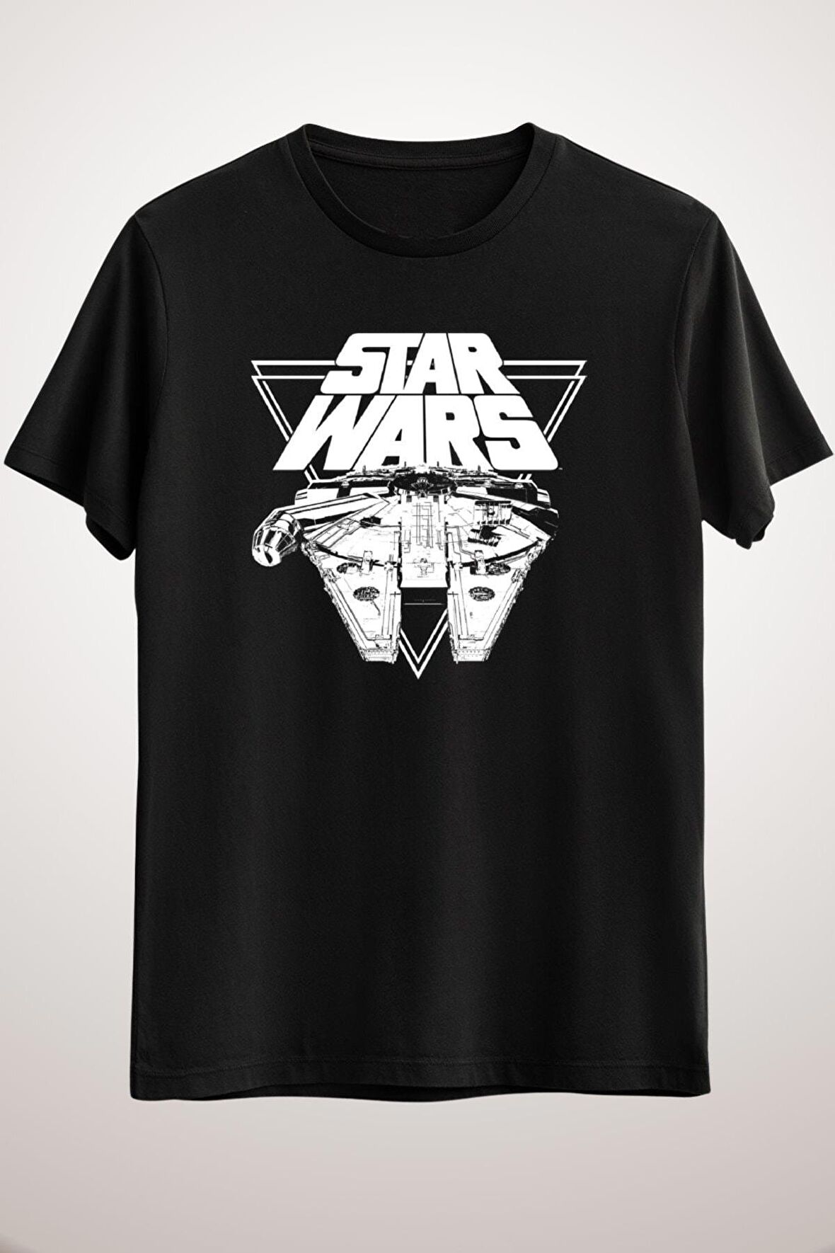 Erkek Siyah Millennium Falcon In Action  T-Shirt