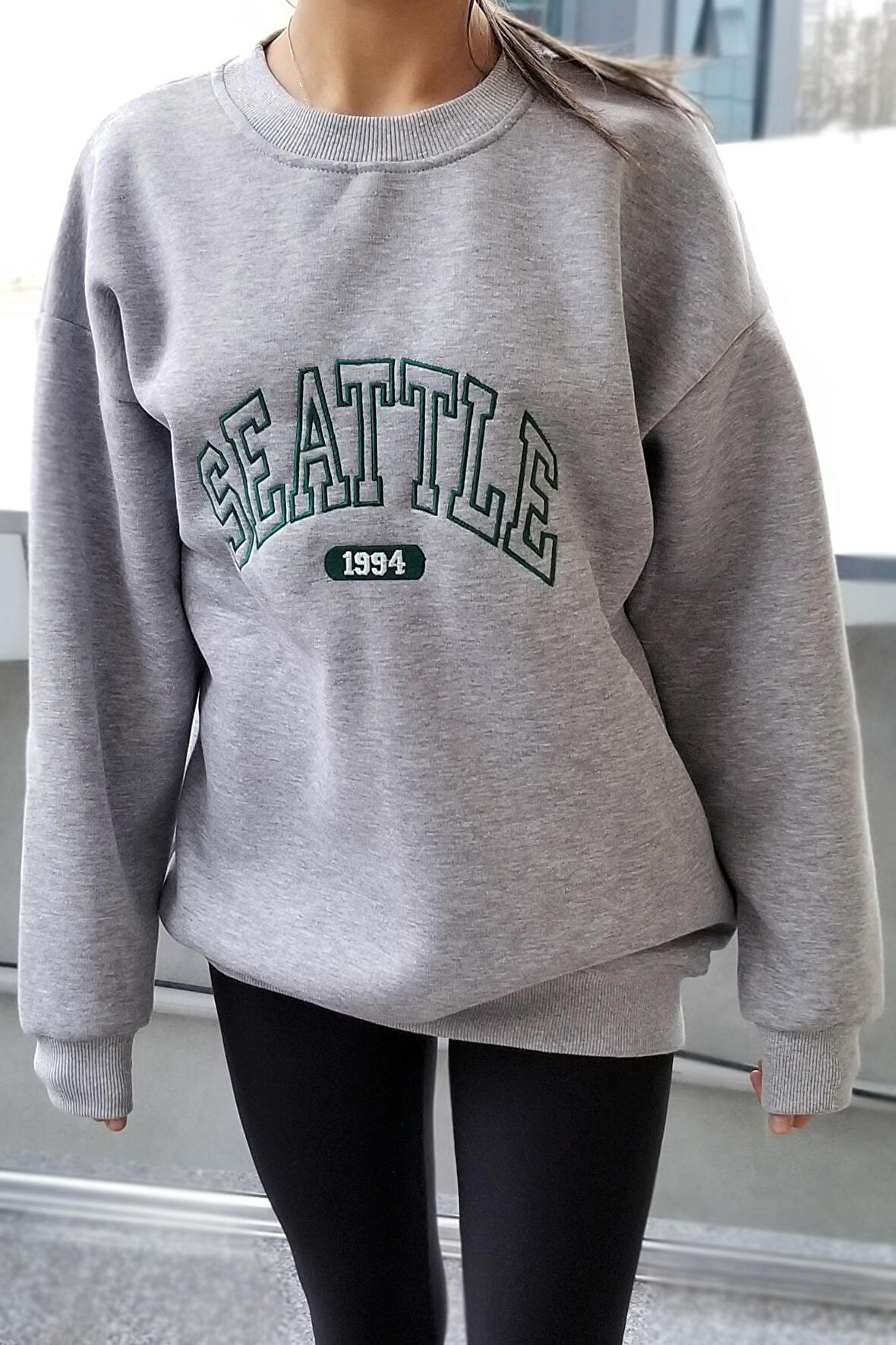 Gri Oversize Kadın Sweatshirt Seattle Nakışlı Üç Iplik