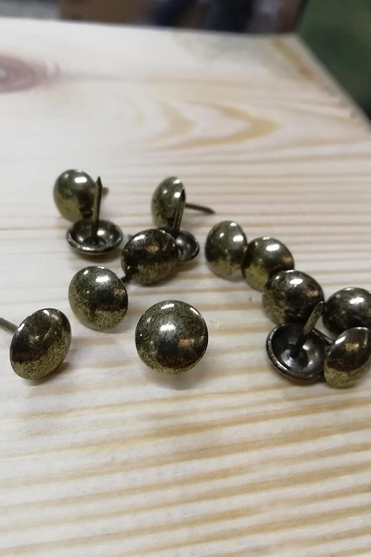 200 Adet 11 mm Düz Antik Kabara Raptiye Hobi Çivisi Koltuk Çanta Tasarım Aksesuar Süsü