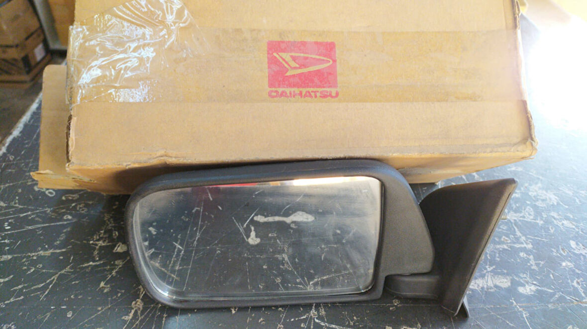Daihatsu Coure Sol Ayna Orj