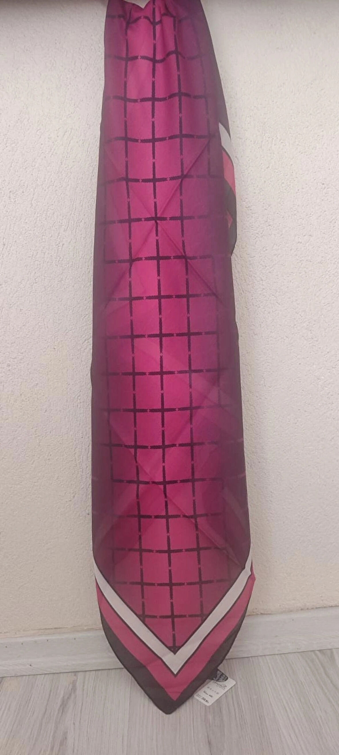 Scarfella sport eşarp siyah fuşya