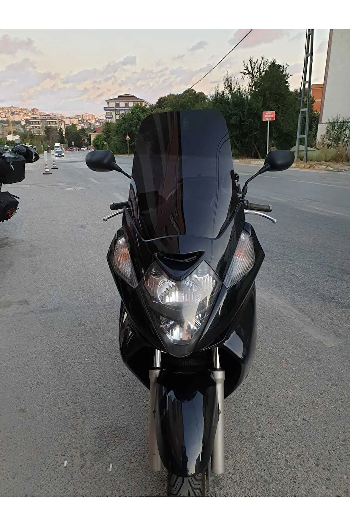 Honda Silverwing SWT 400 Siperlik Ön Cam 2006 2009 Model 52cm Siyah Renkli 4mm