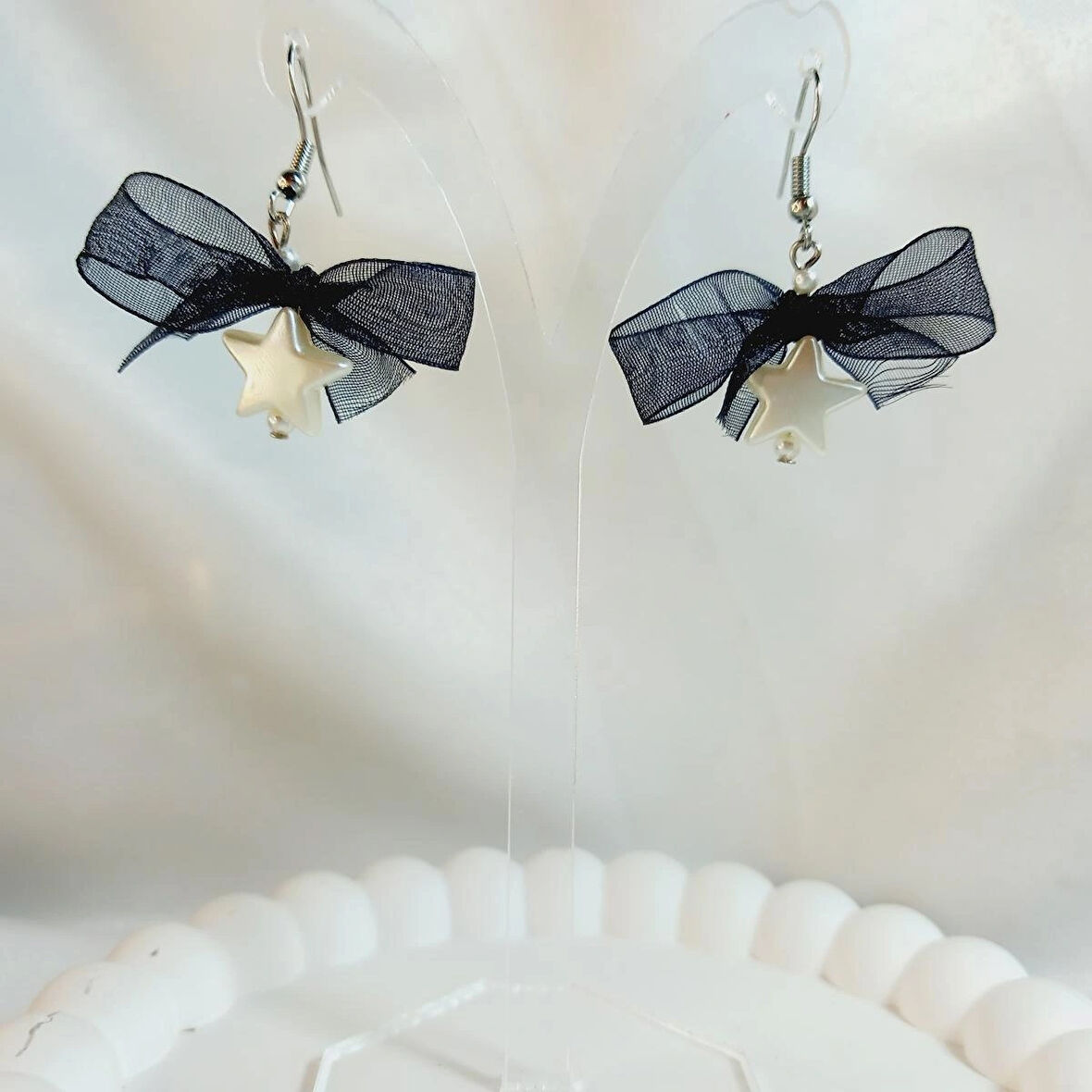 Siyah Kurdele Detaylı Aesthetic Soft Vibes Vintage Coquette Y2K Star Yıldız İnci Küpe