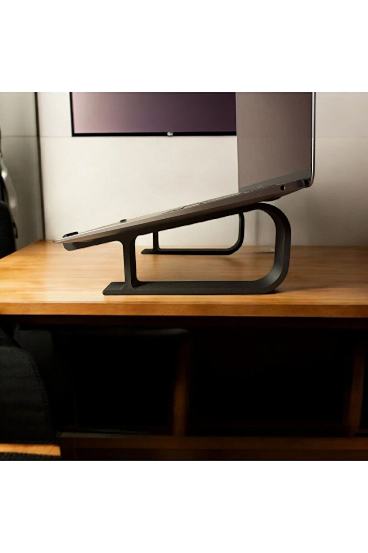 3D Yazıcı Baskı Ergonomik Laptop Standı – PLA Malzeme, 2 Parça, 21x10 cm