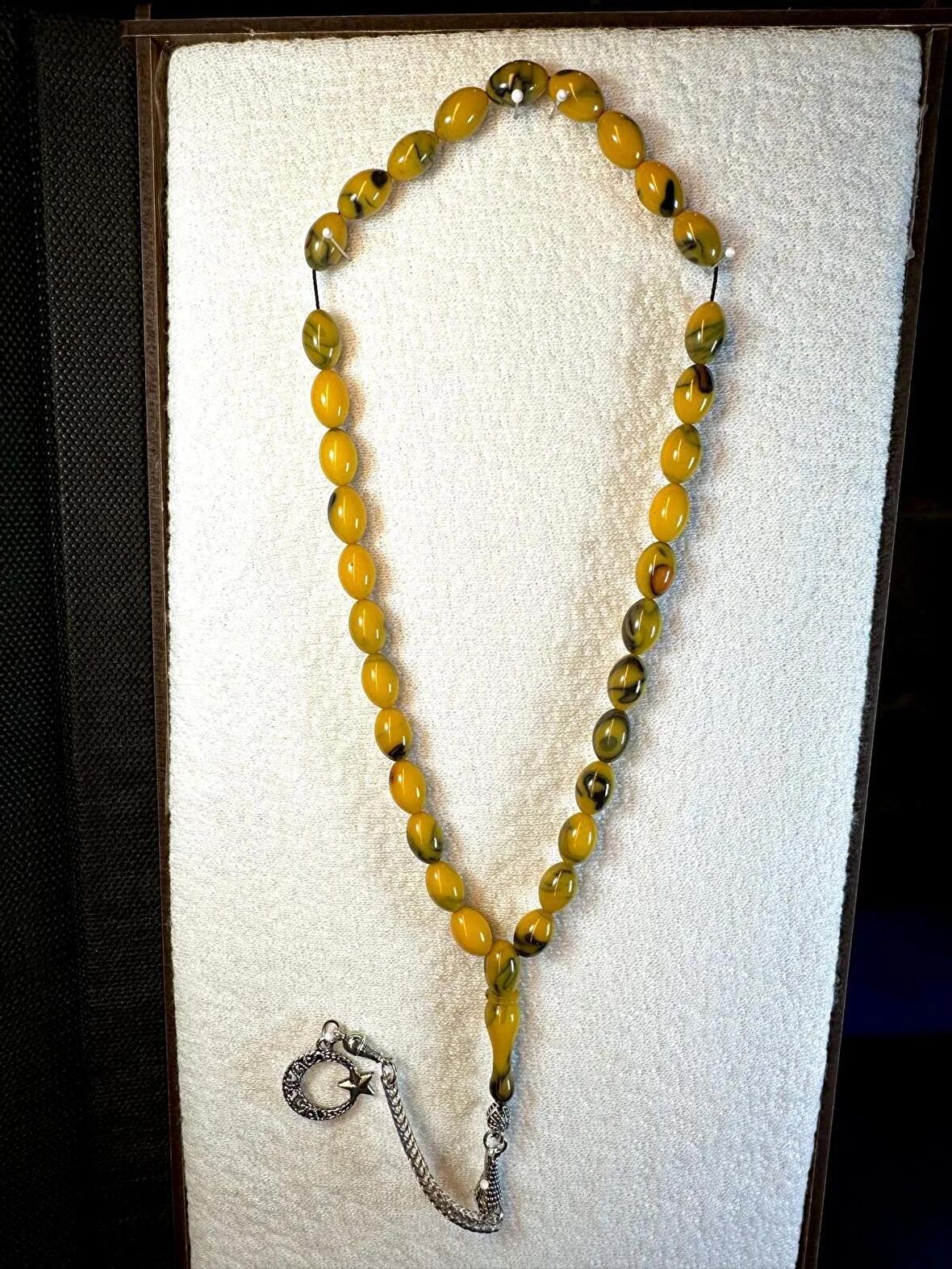 SARI - YEŞİL SIKMA ÇUBUK KEHRİBAR BEYZİ KESİM T-134