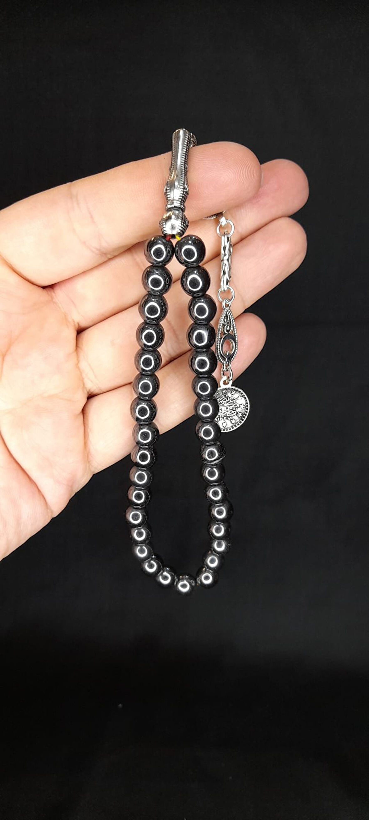 HEMATİT TAŞI TESBİH 8 MM KÜRE KESİM KOYU GRİ RENKLİ T-330
