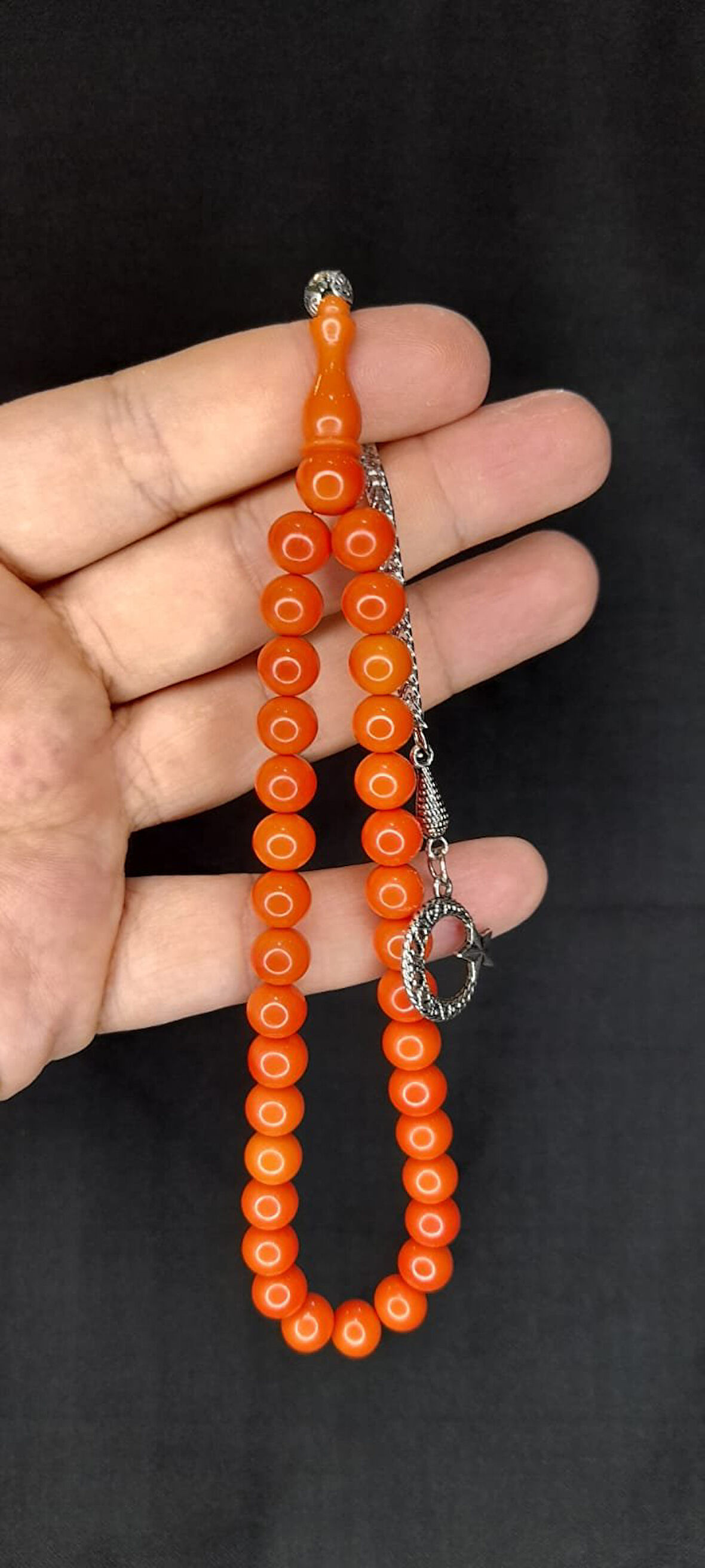 ÇUBUK KEHRİBAR TESBİH TURUNCU RENK KÜRE KESİM T-404