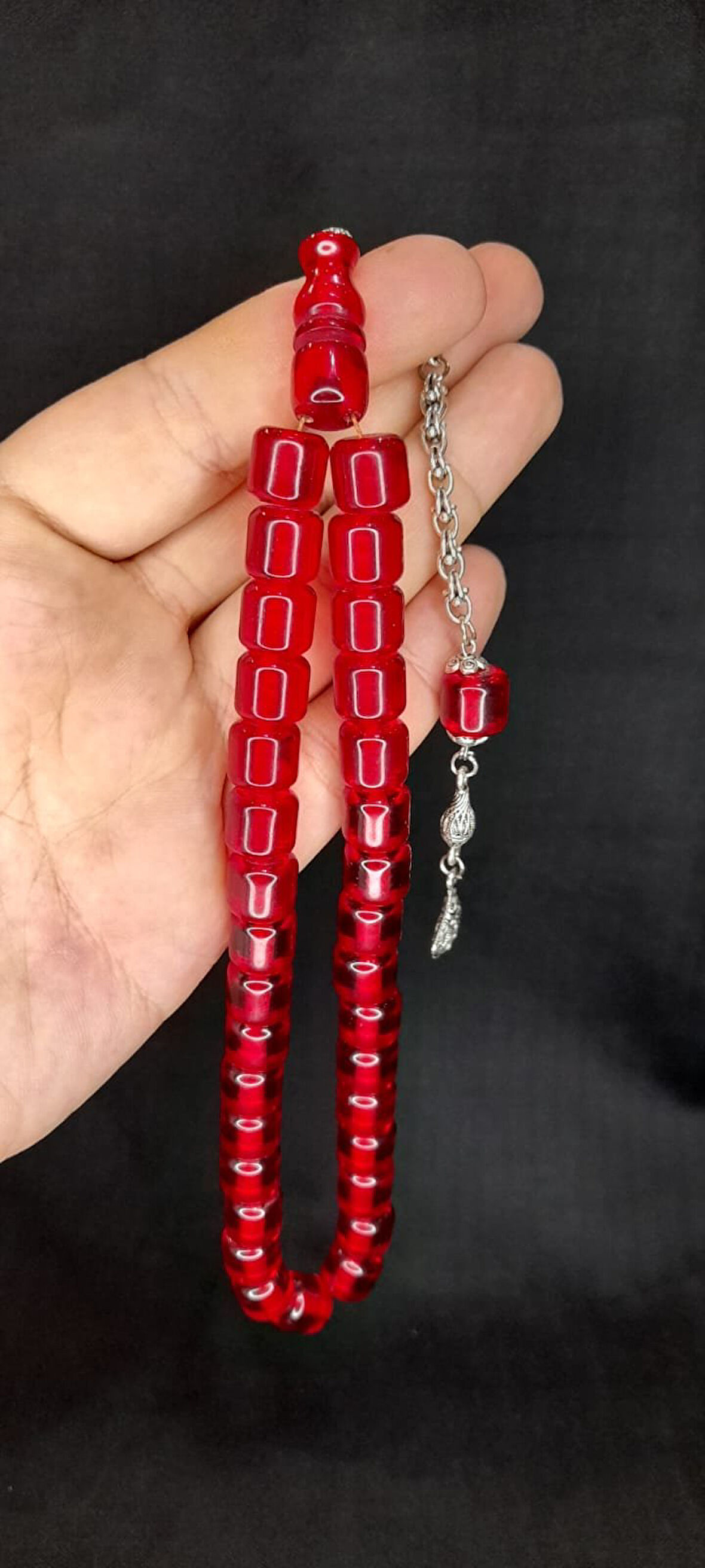 ÇUBUK KEHRİBAR TESBİH KIRMIZI RENK KAPSÜL KESİM T-442