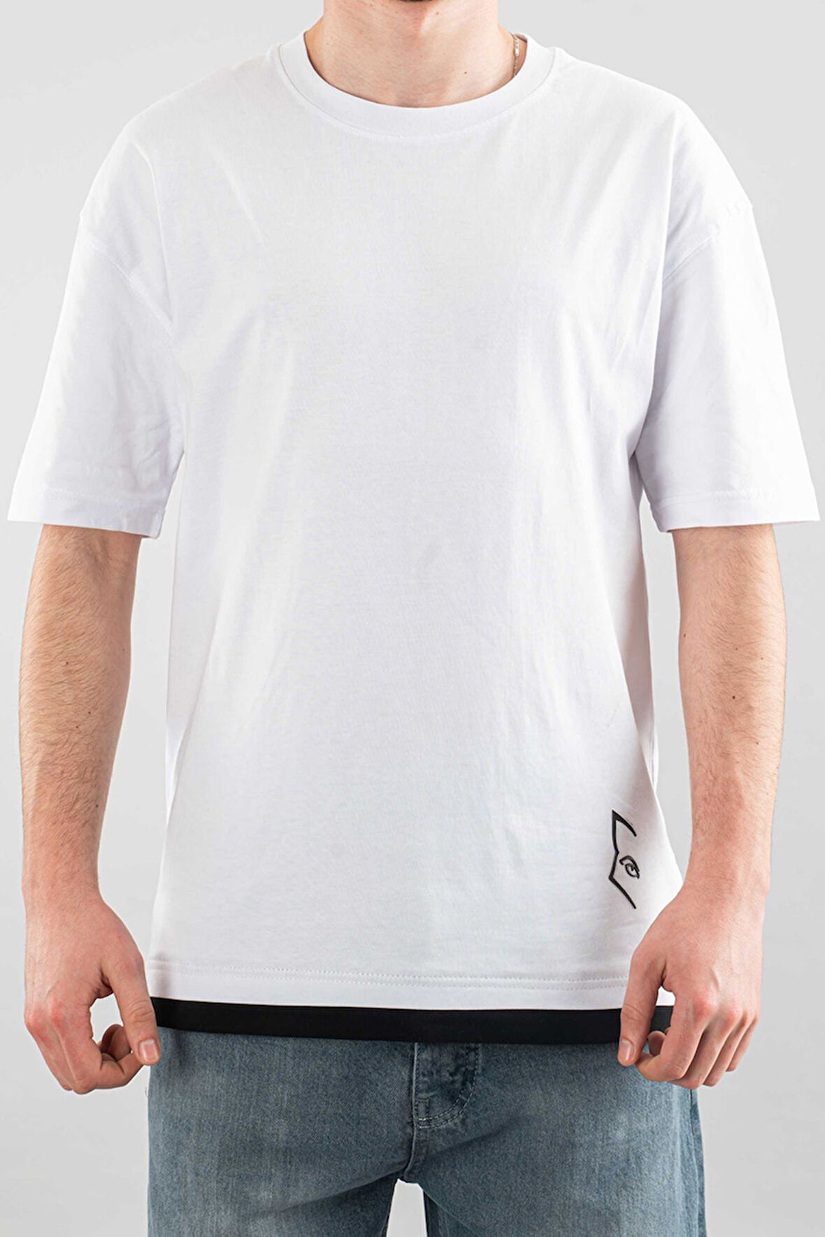 Erkek Özel Bisiklet Yaka Tişört Basic Yarı Owersize Düz Baskılı T-Shirt