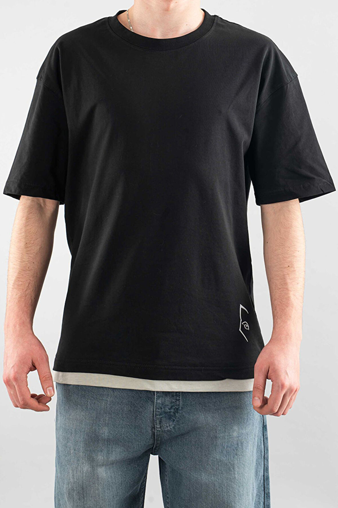 Erkek Özel Bisiklet Yaka Tişört Basic Yarı Owersize Düz Baskılı T-Shirt