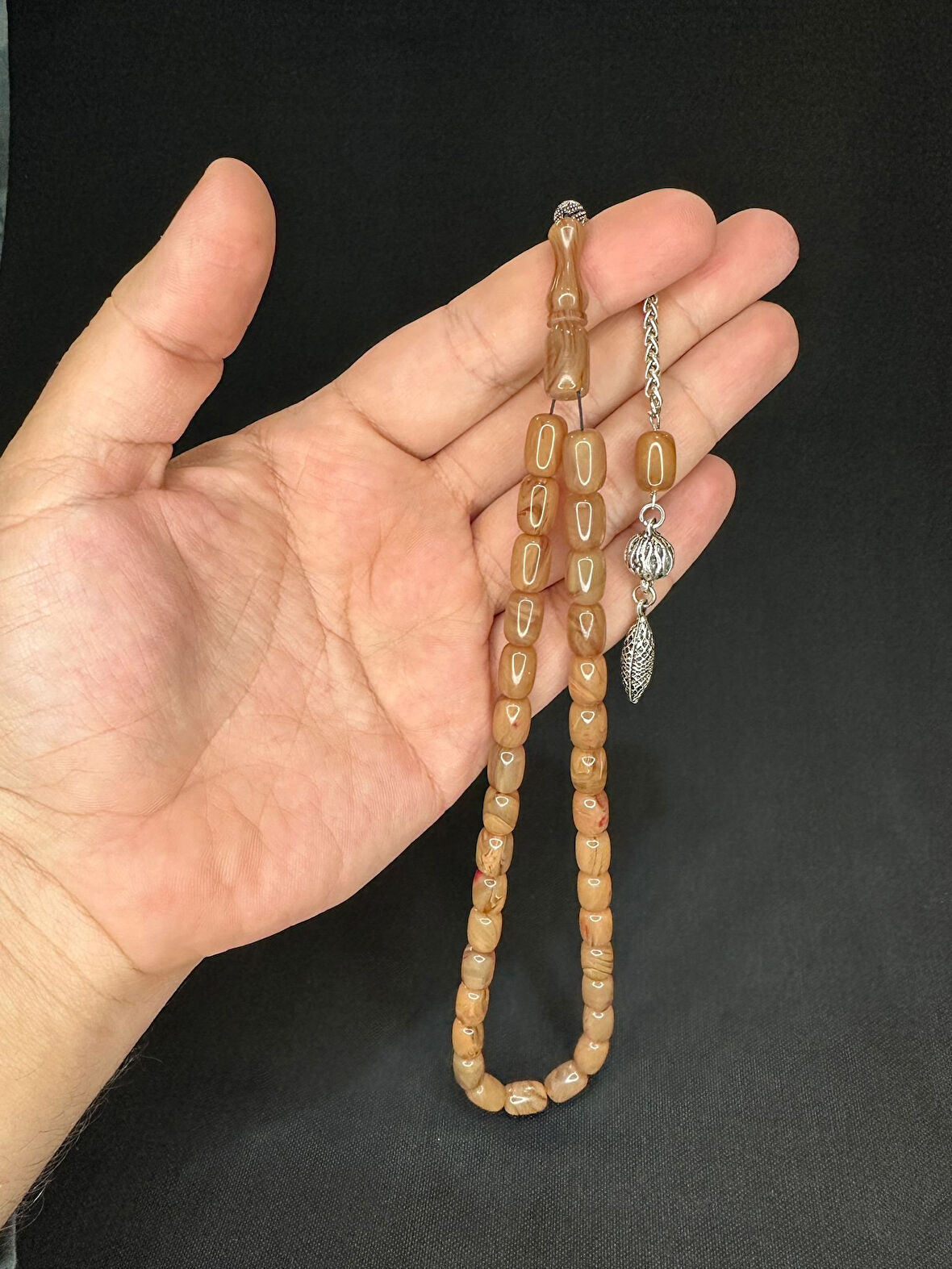 SIKMA KEHRİBAR TESBİH KOYU KREM RENKLİ KAPSÜL KESİM 11,5MMX7,5MM T-608