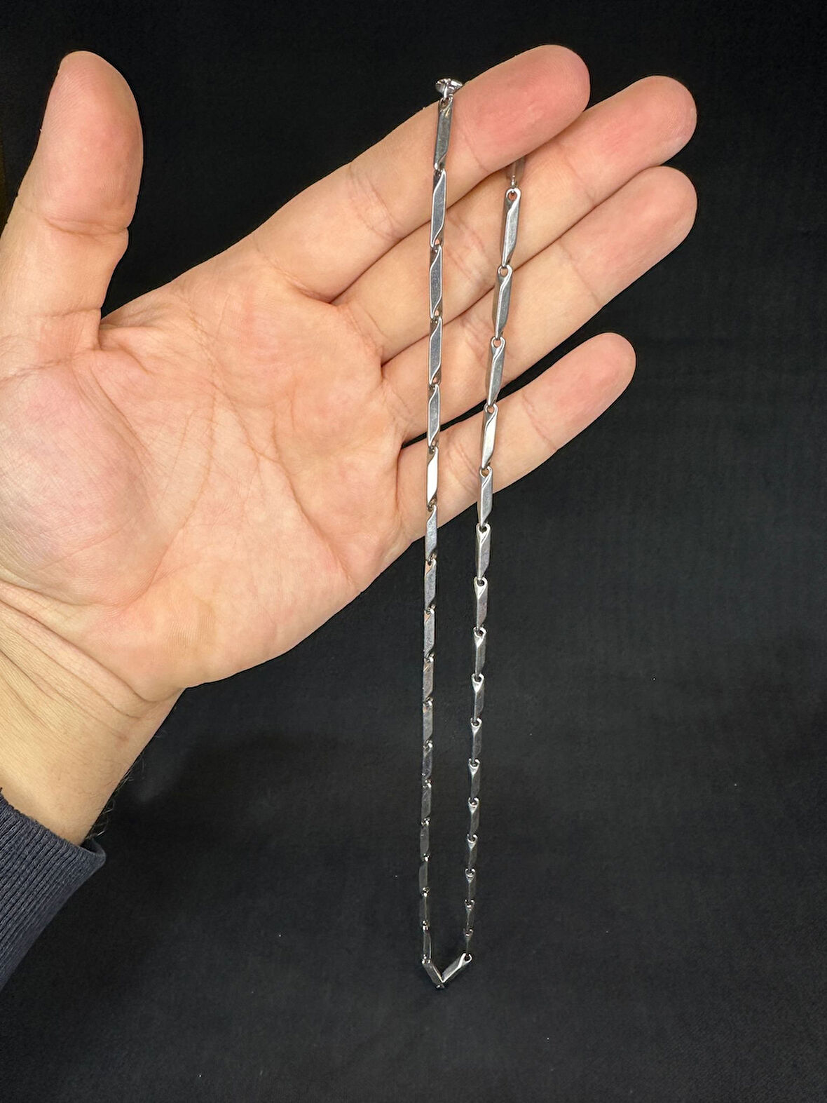 ERKEK ÇELİK KOLYE GÜMÜŞ GRİ RENKLİ T-656