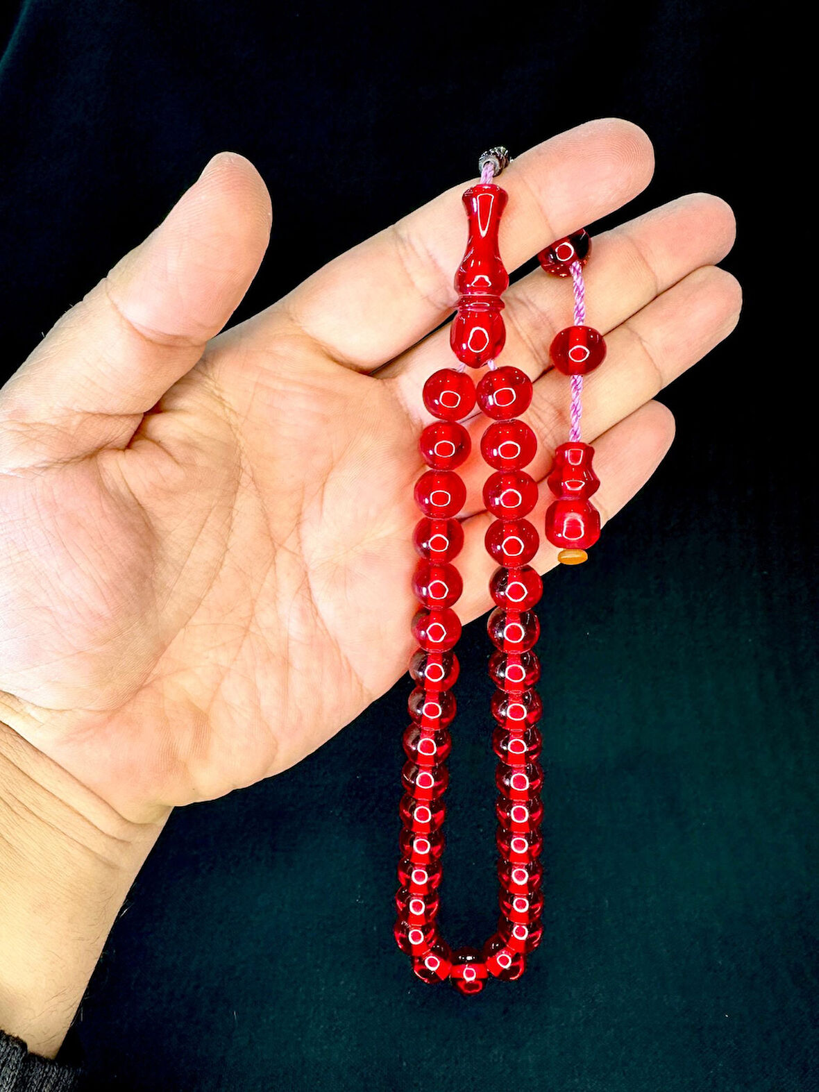 ÇUBUK KEHRİBAR TESBİH KIRMIZI RENKLİ KÜRE KESİM 10MM T-759