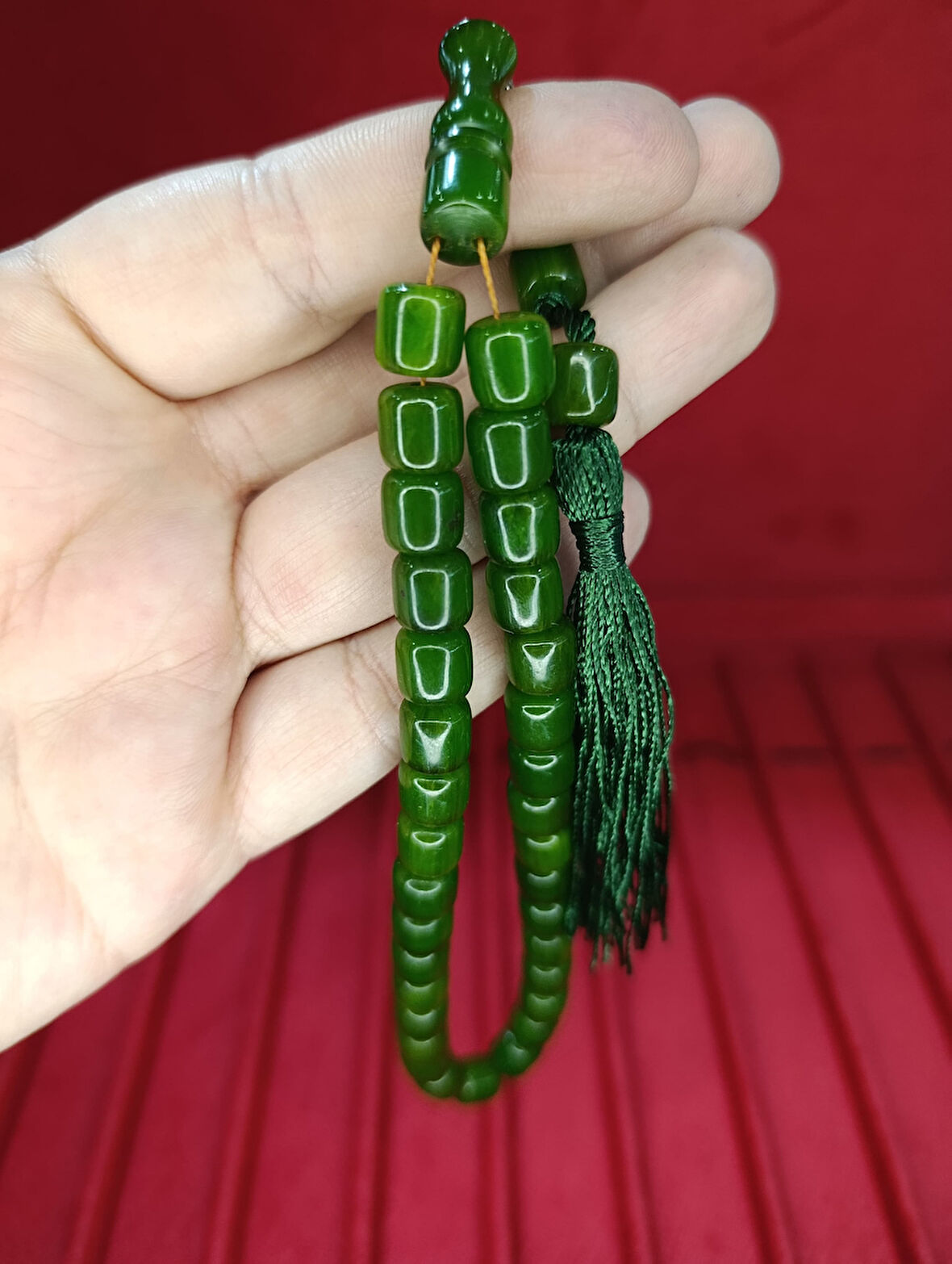 ÇUBUK KEHRİBAR TESBİH KAPSÜL KESİM YEŞİL RENK 9MM T-817