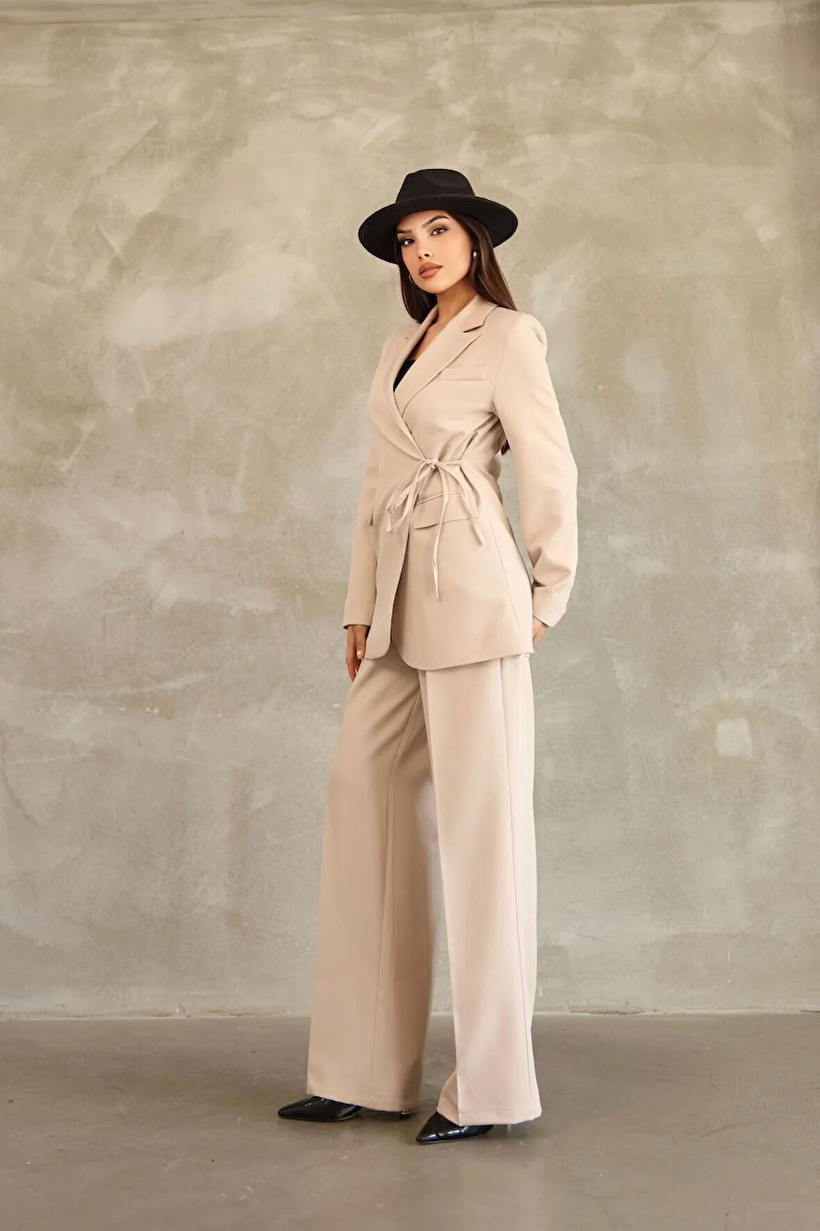 Kadın Bej Yandan Bağlamalı Blazer Ceket Pantolon Takım