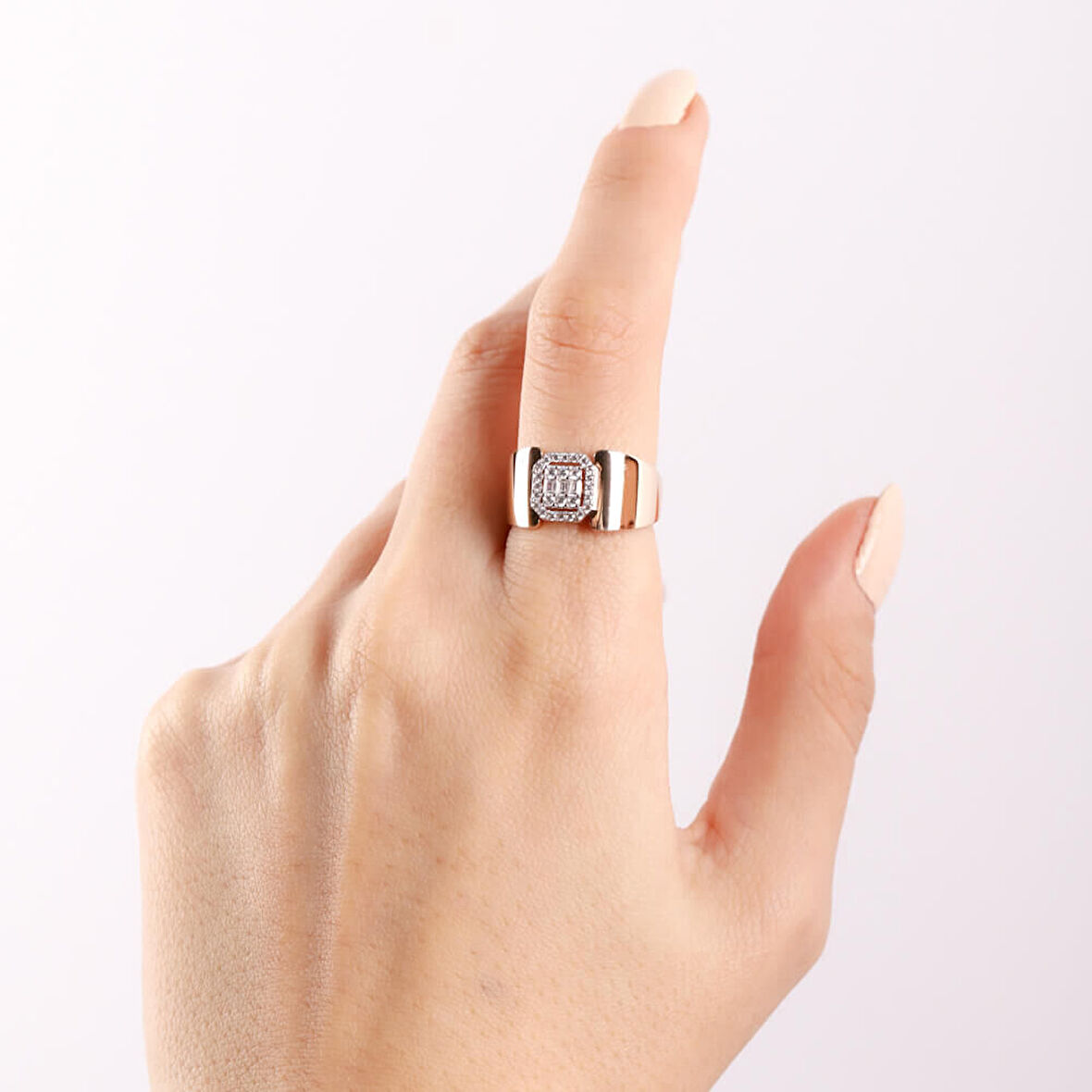 14 Ayar Sarı Altın Baget Yüzük Claris 