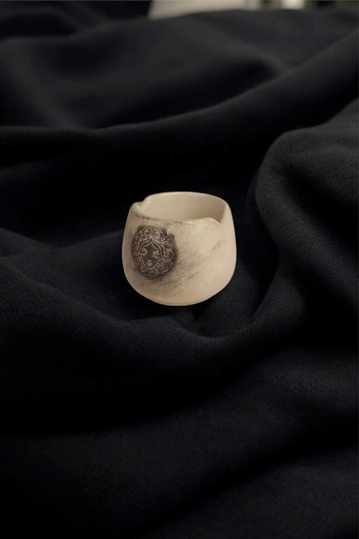 Resim, Fırça - Dekoratif Boya Seramik Su Kabı 5x6,5x6,5 Cm