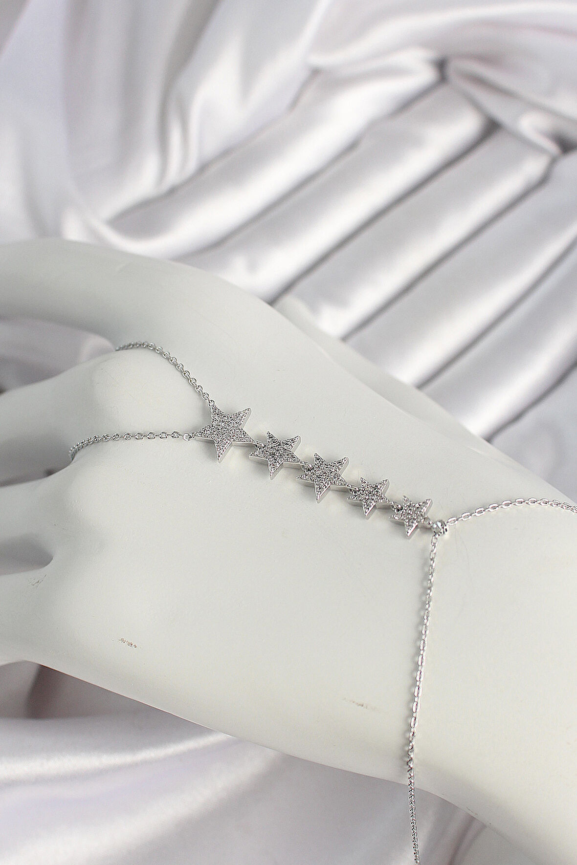 Pirinç Gümüş Renk Zirkon Taşlı Yıldız Model Kadın Şahmeran - TJ-SN616