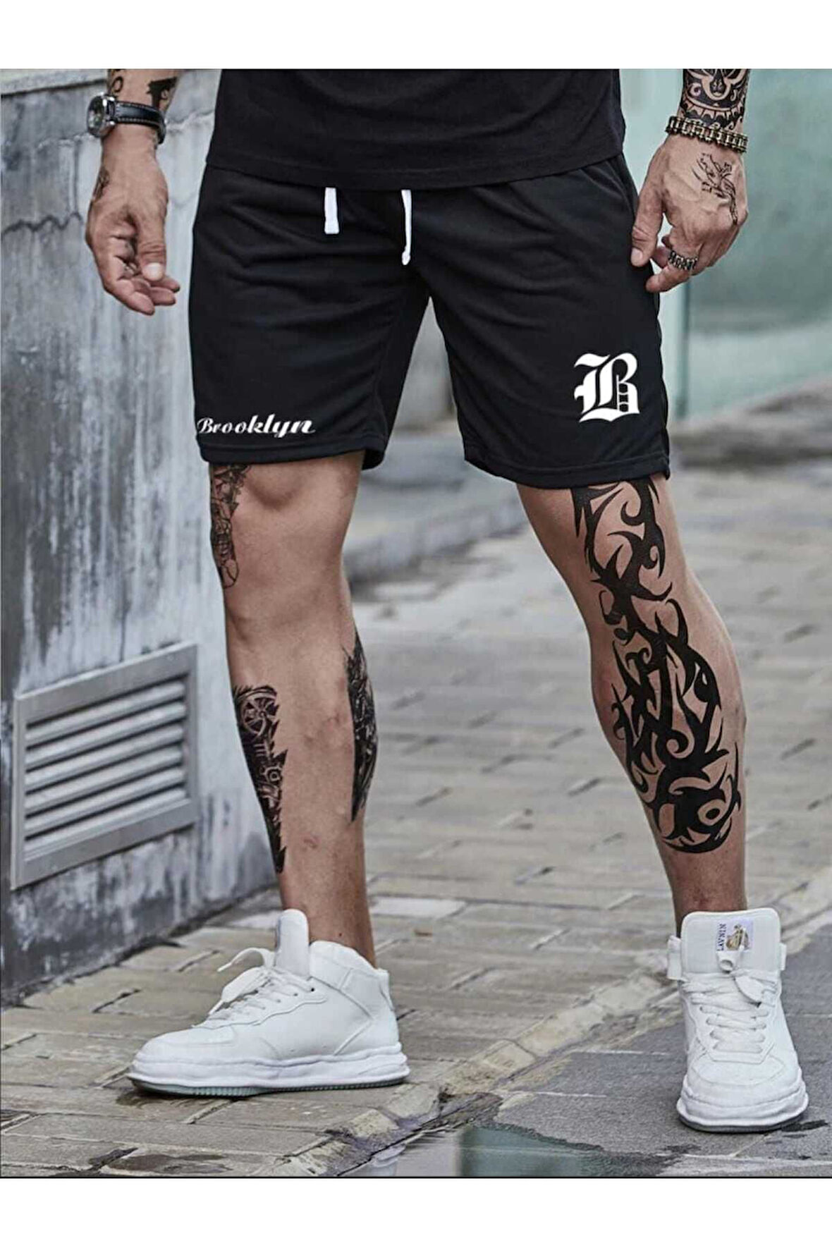 Kadın Siyah Moda Şort