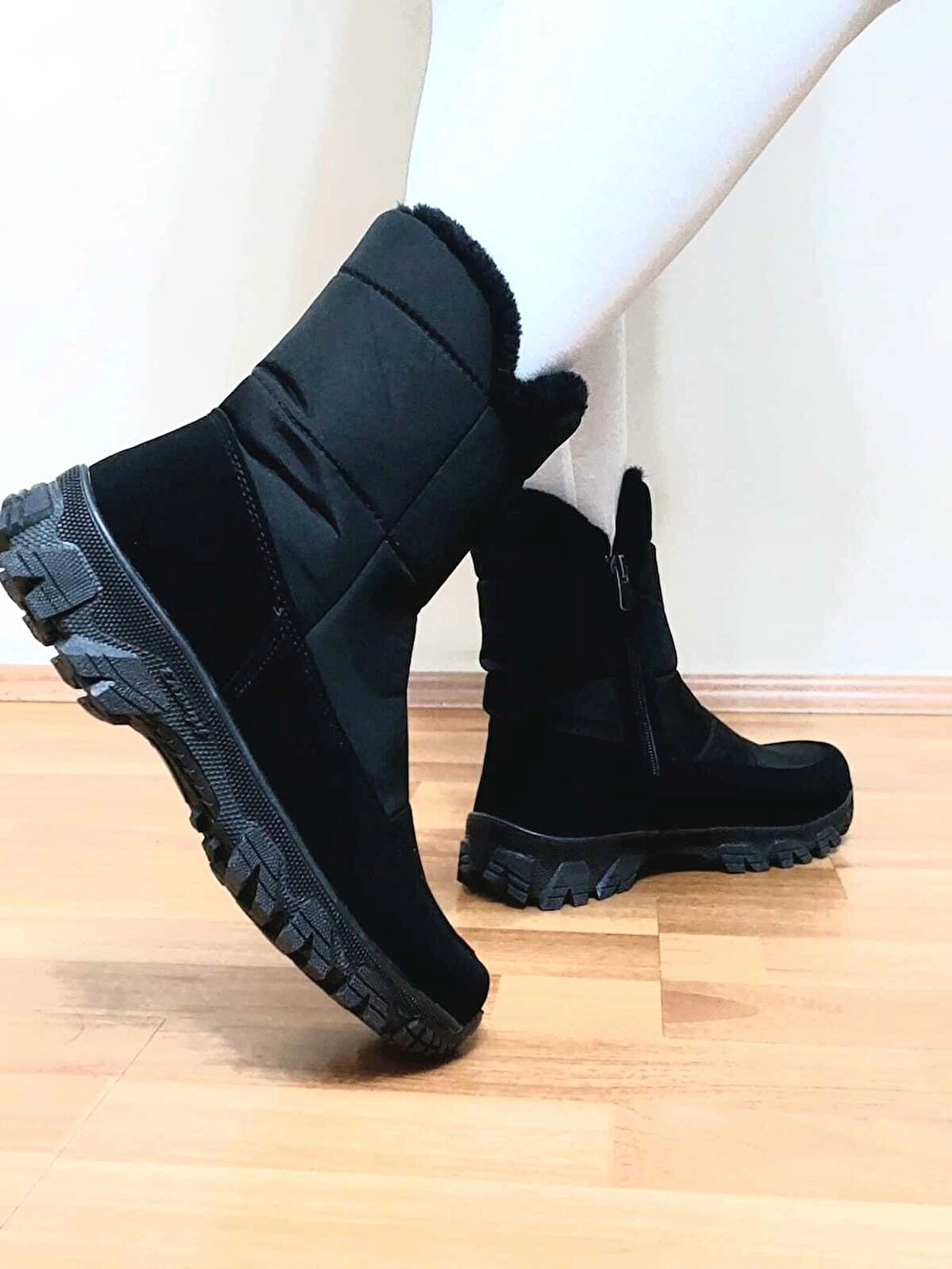 Kadın Siyah Kar Bot Su Geçirmez Fermuarlı Rahat ve Esnek Konforlu Kaliteli Ortopedik Kaymaz Taban