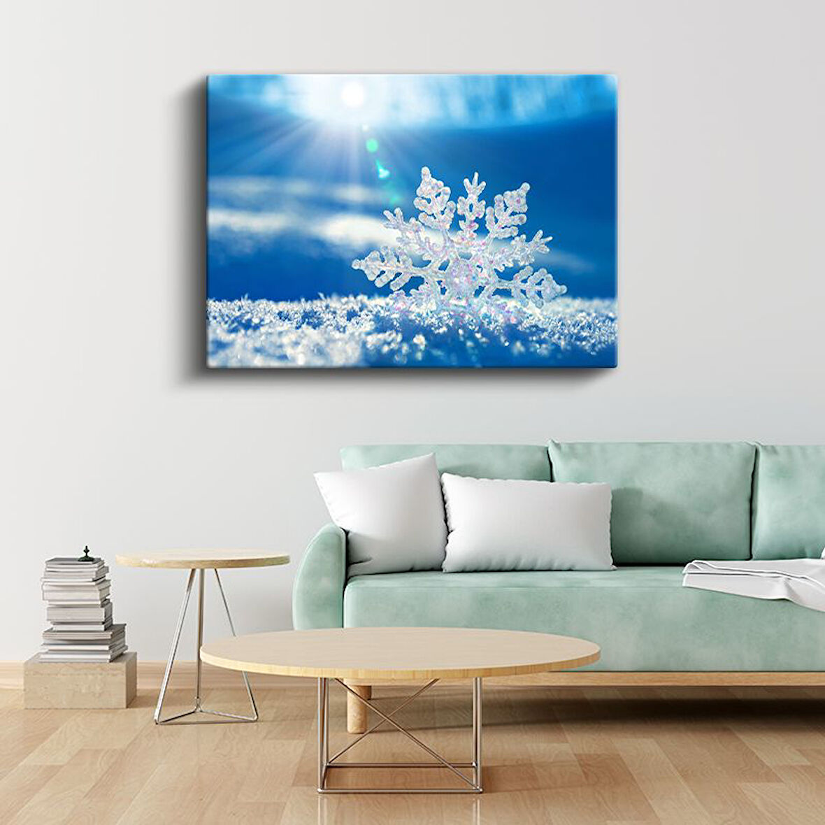 Kristal Kar Tanesi - Mavi Gökyüzü Altında Parıldayan Doğa Mucizesi Kanvas Tablo