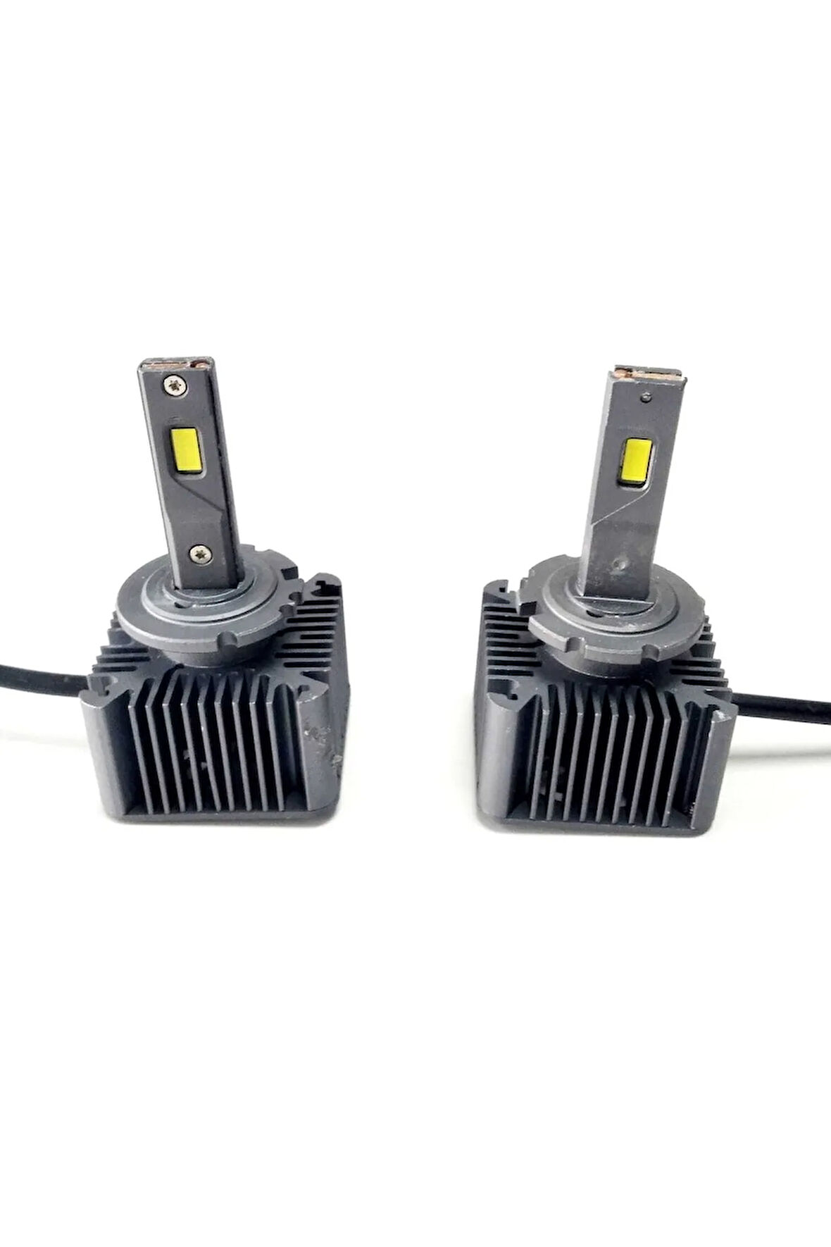Bmw F20 D1s Led Far Ampulü Mılestone Ballast Versiyon