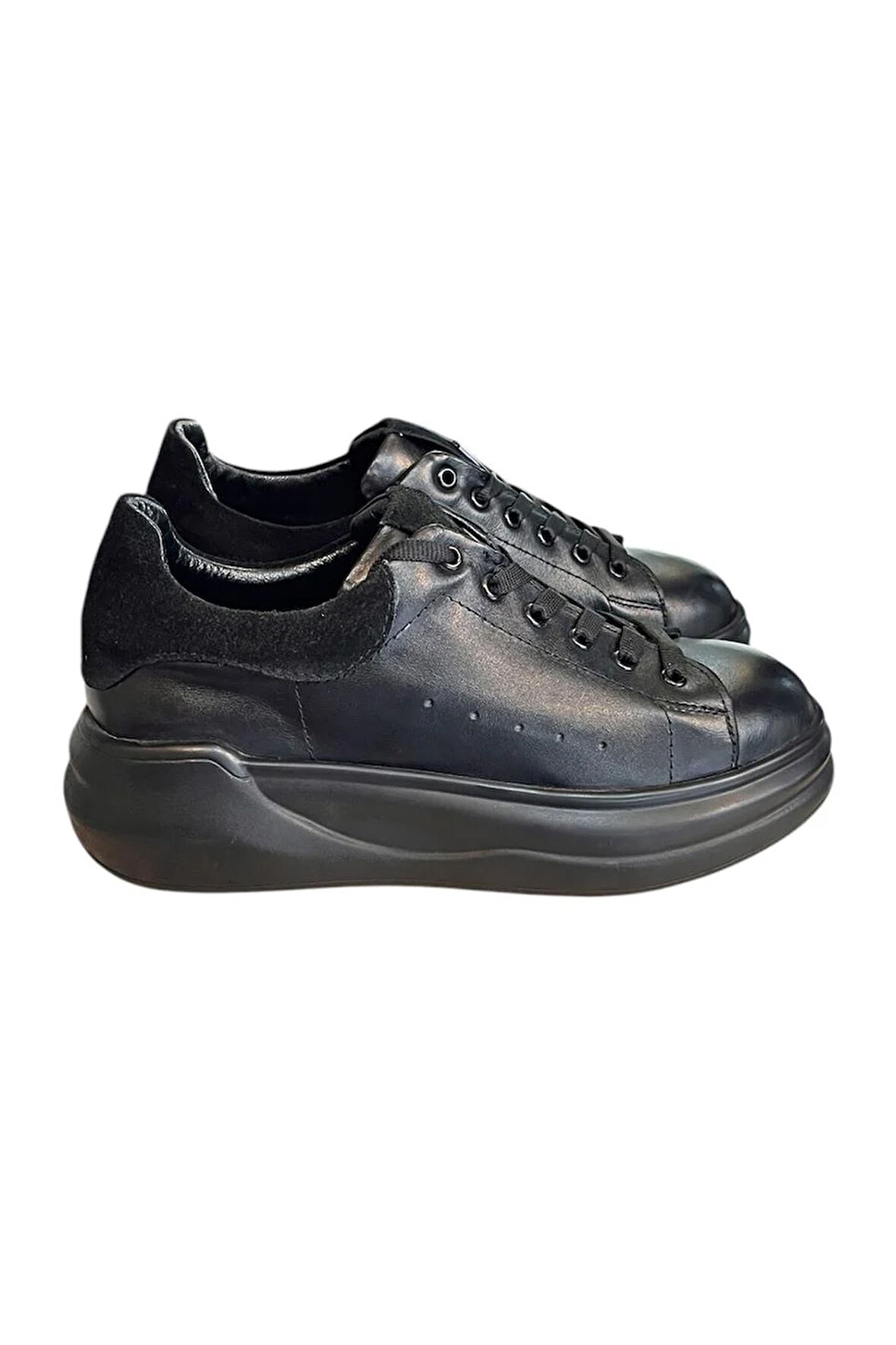 Siyah Hakiki Deri Kalın Taban Bağcıklı Sneaker
