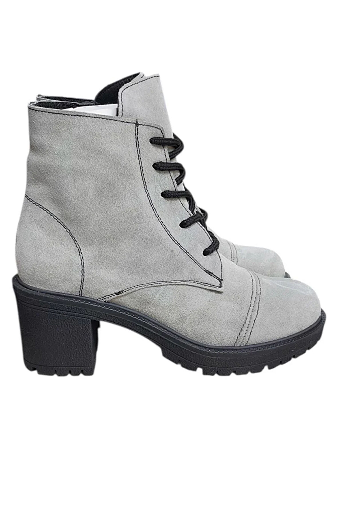 Gri Hakiki Süet  Bağcık Detay  Yandan Fermuarlı Kalın Topuk Bot