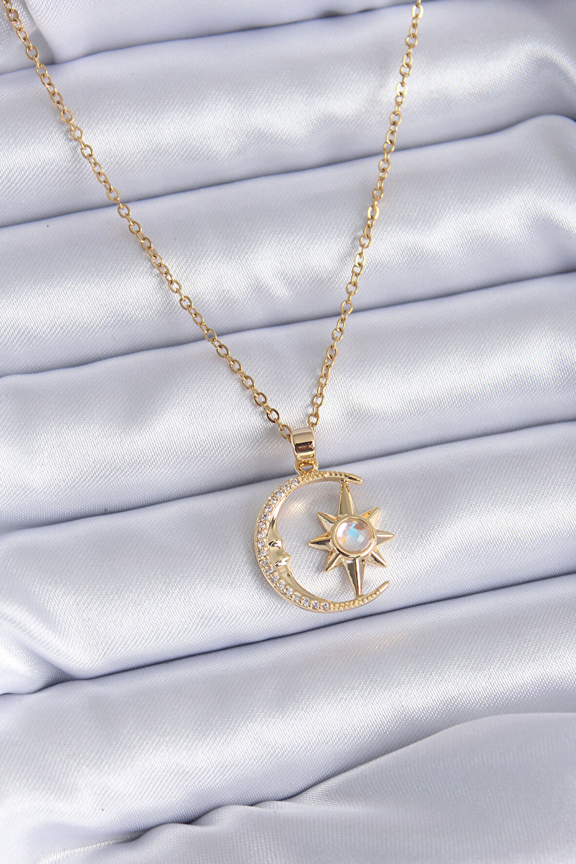 Tegan 316L Çelik Gold Renk Zirkon Taşlı Ay Yıldız Model Kadın Kolye TG27BKO7688